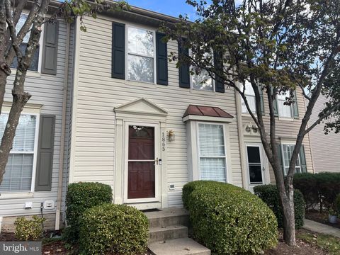 1865 TIGER LILY CIRCLE WOODBRIDGE VA 22192