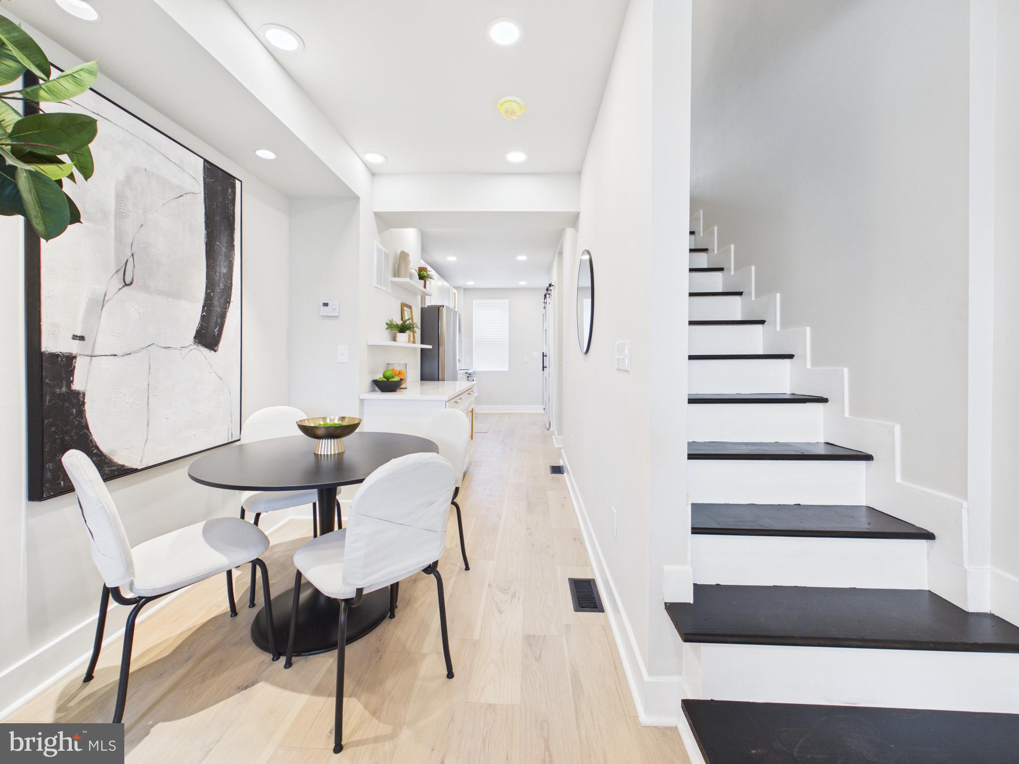 BROADWAY EAST - Residential