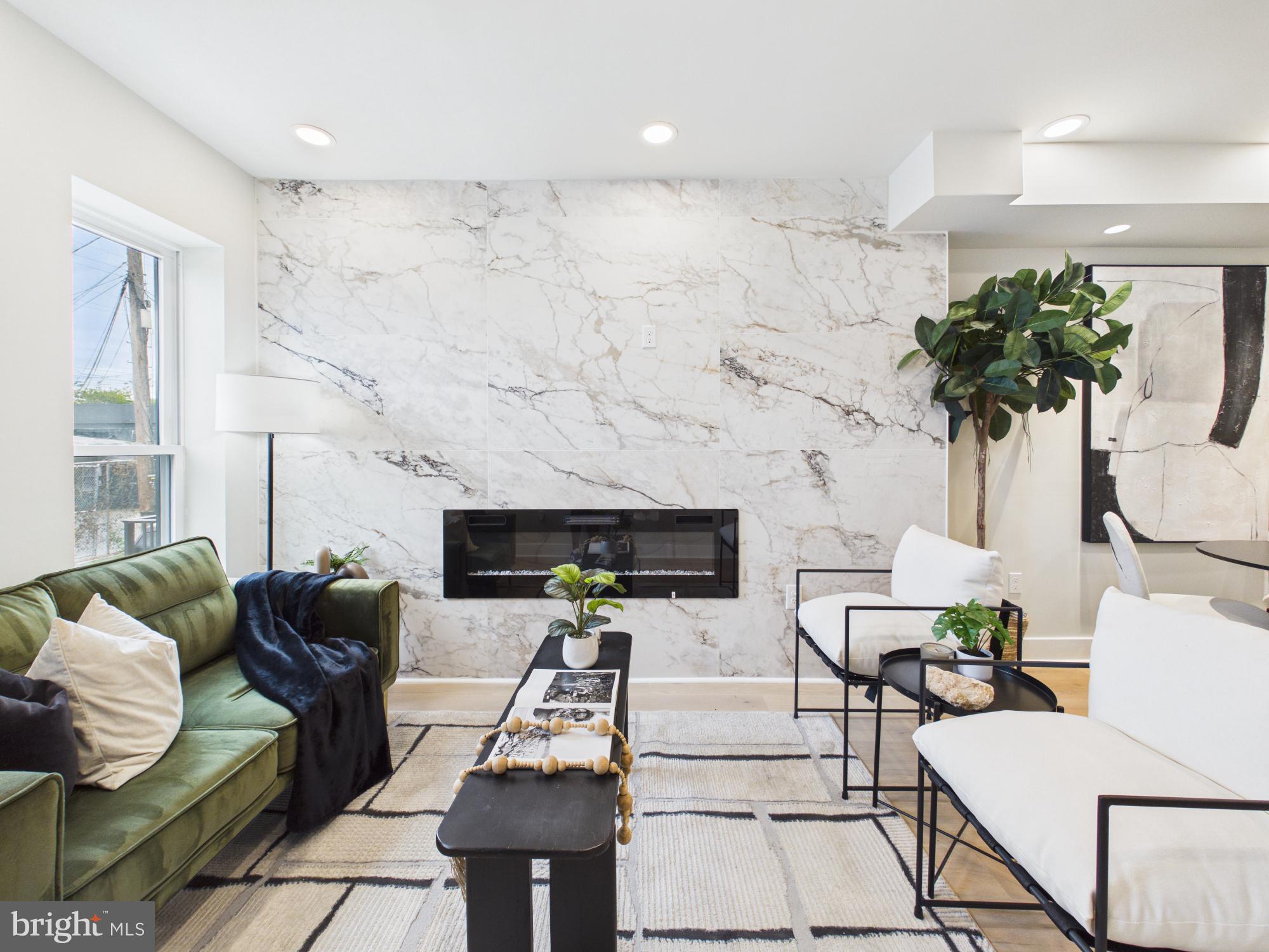 BROADWAY EAST - Residential