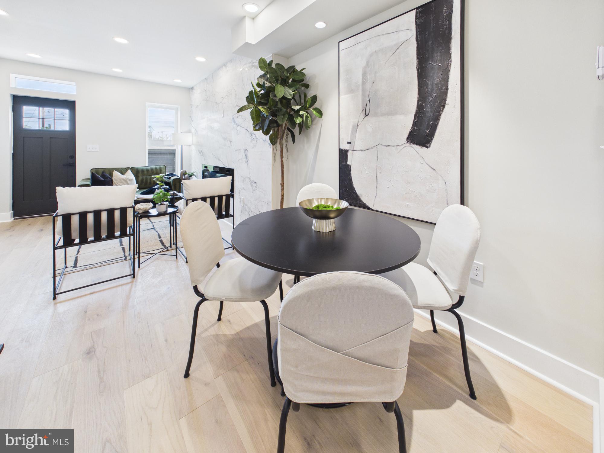 BROADWAY EAST - Residential