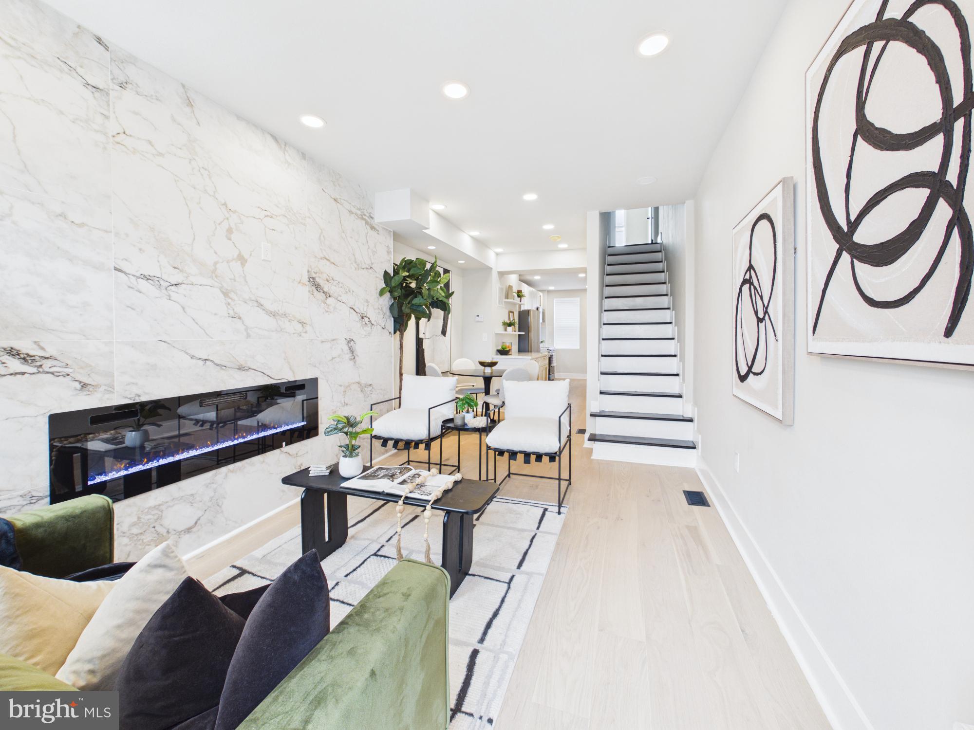 BROADWAY EAST - Residential