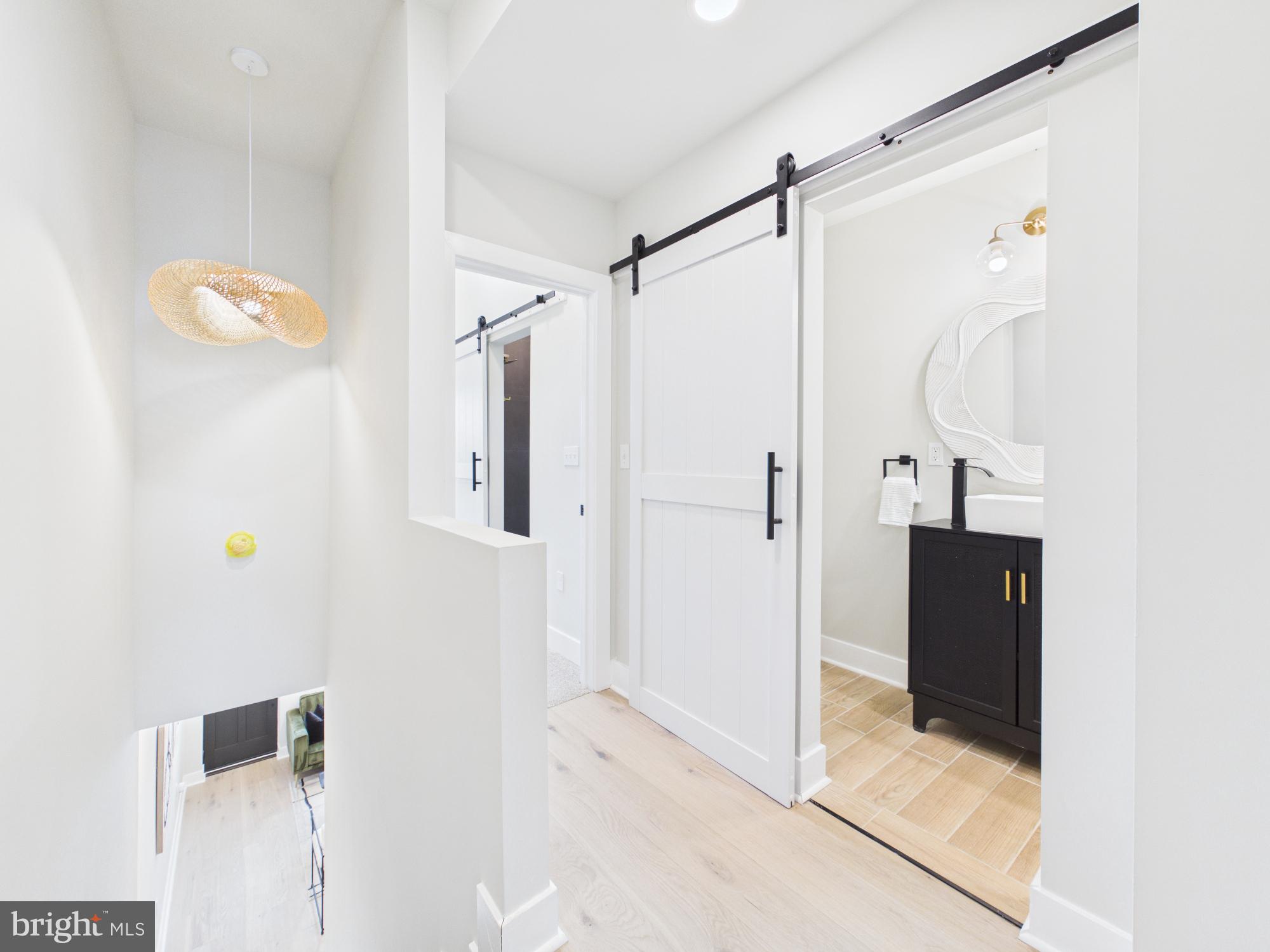 BROADWAY EAST - Residential