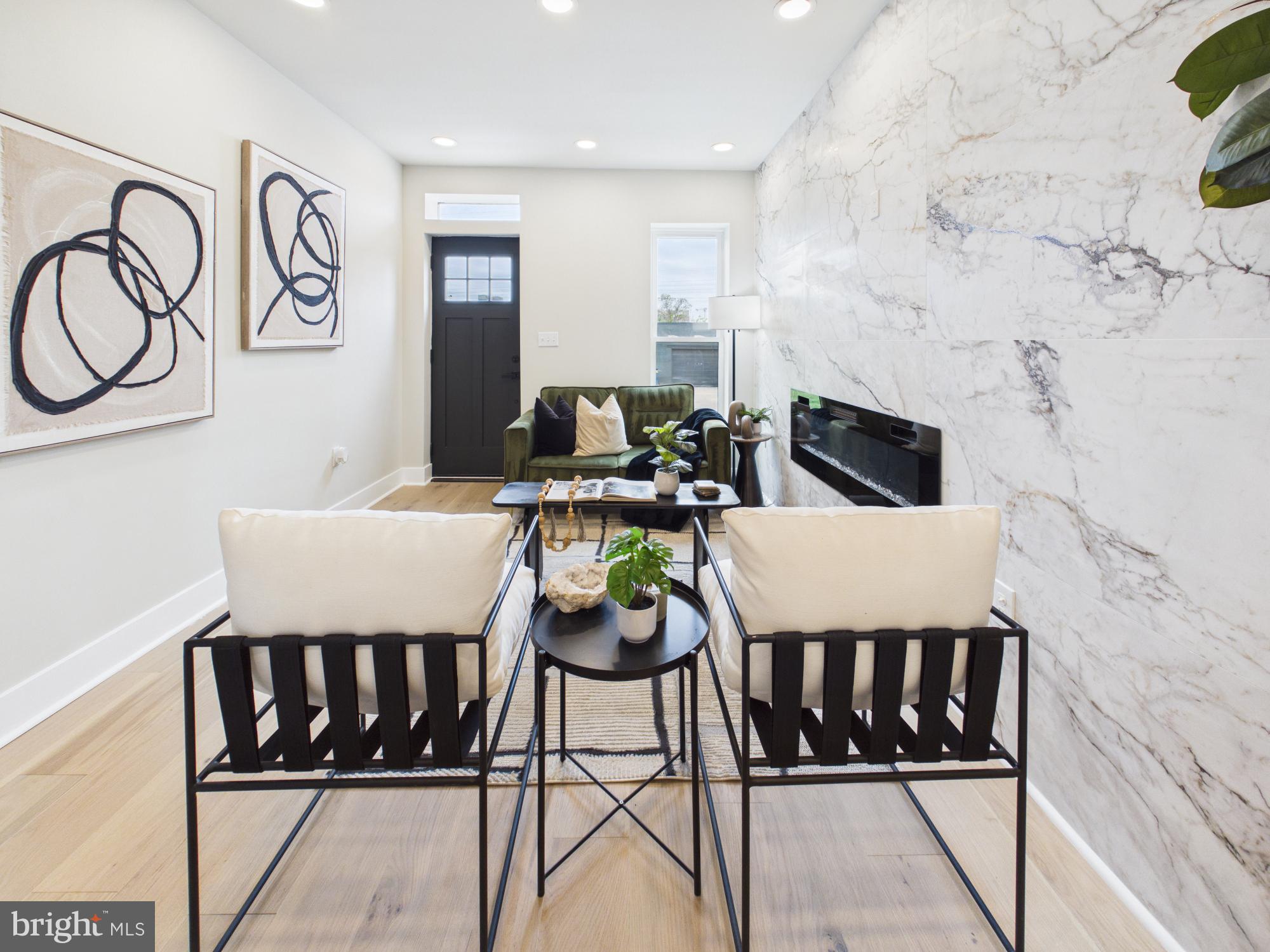 BROADWAY EAST - Residential