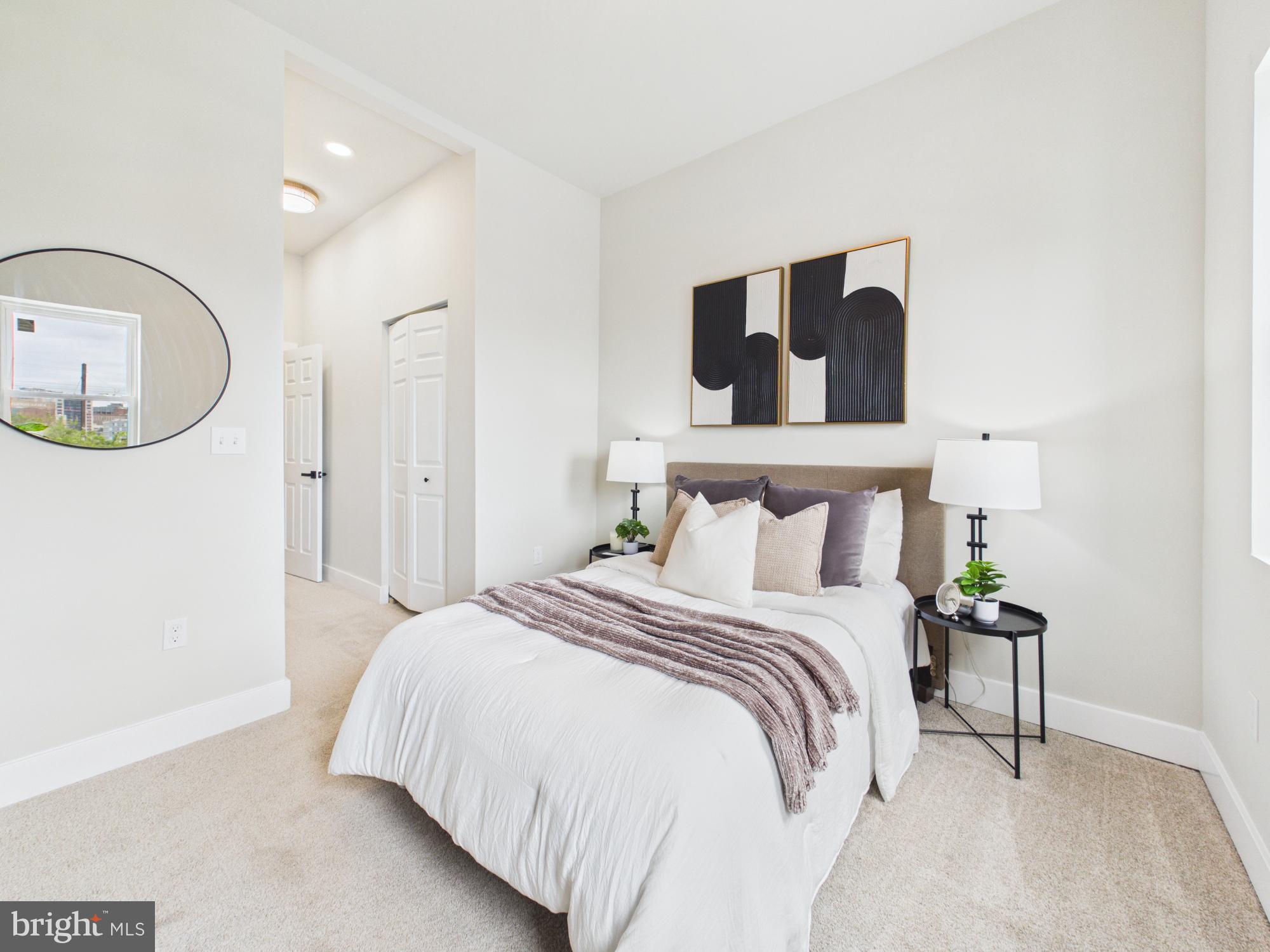 BROADWAY EAST - Residential