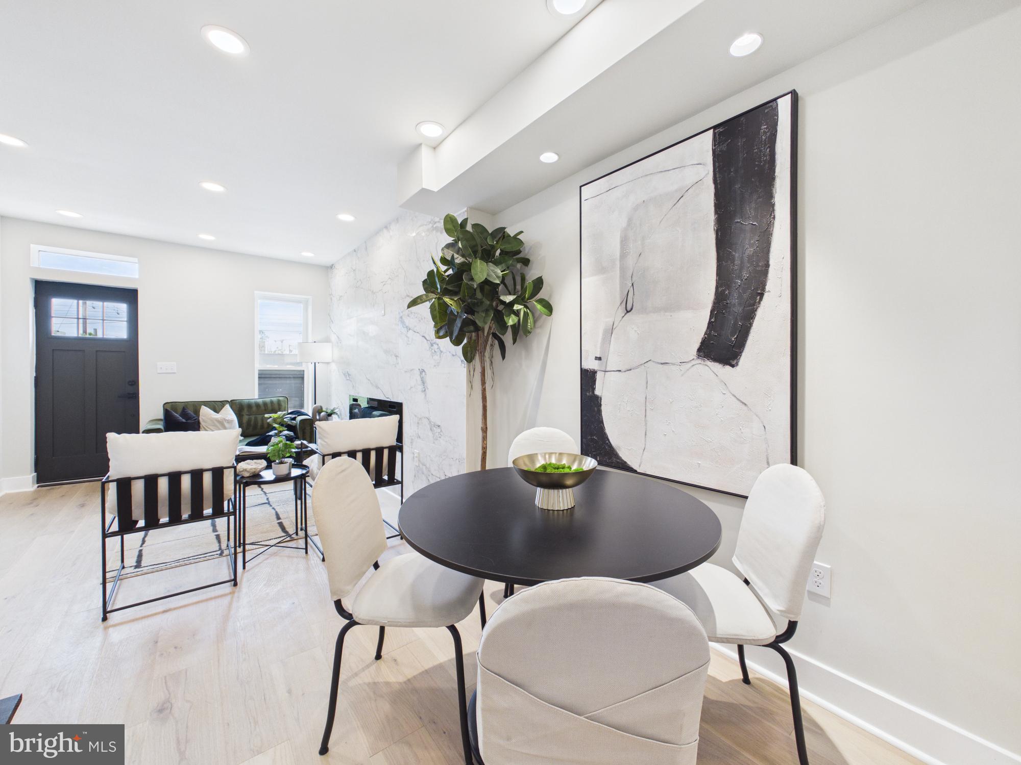 BROADWAY EAST - Residential