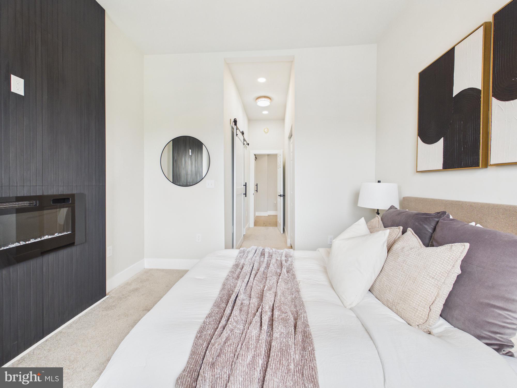 BROADWAY EAST - Residential