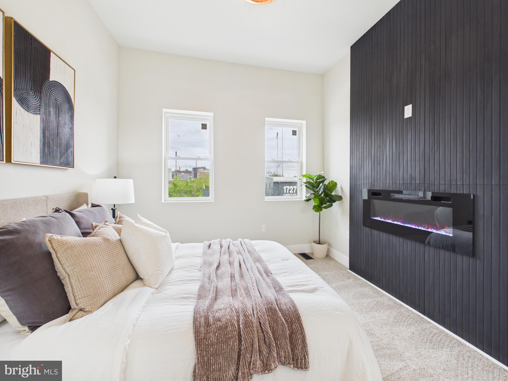 BROADWAY EAST - Residential