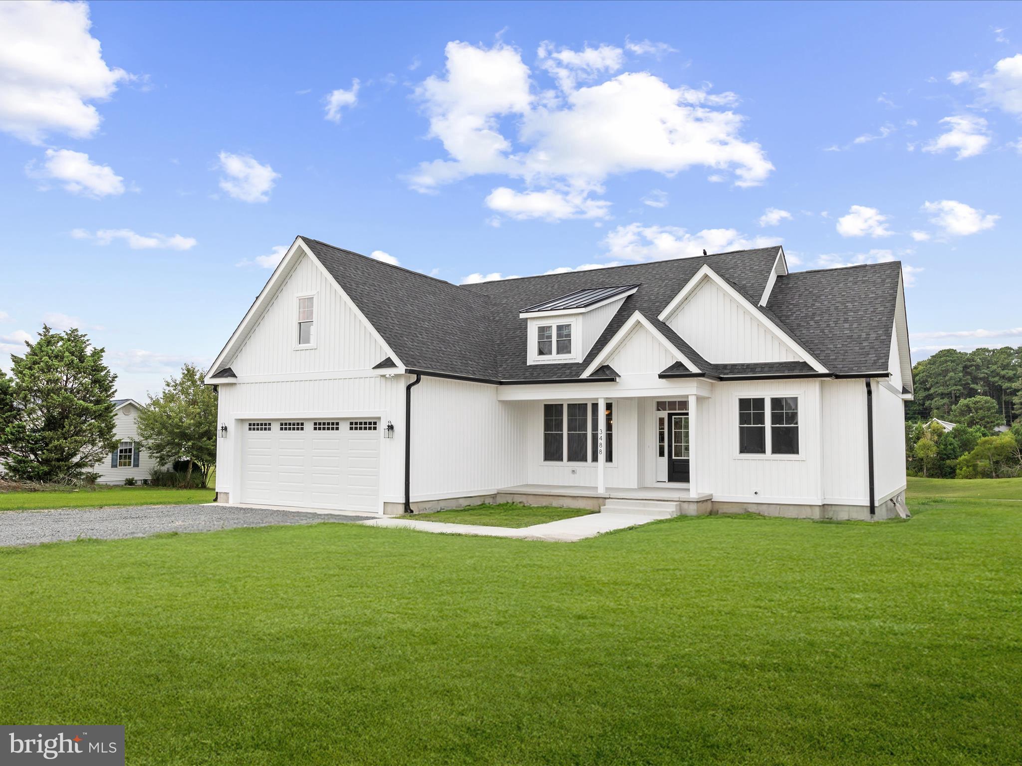 CAPTAIN'S COVE - Residential