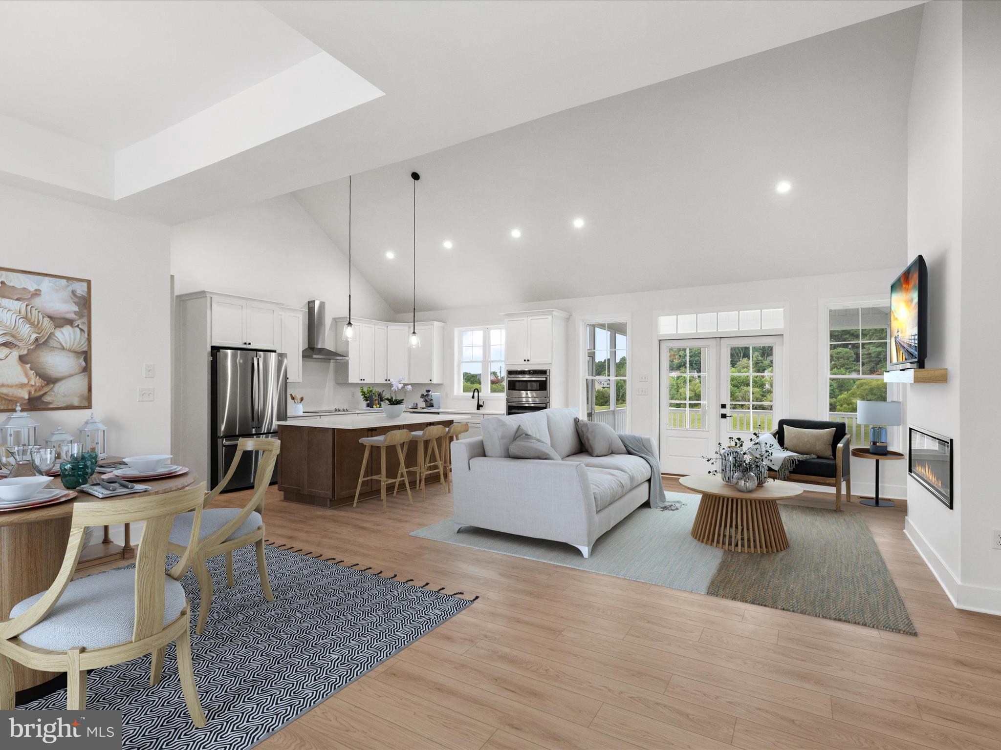 CAPTAIN'S COVE - Residential