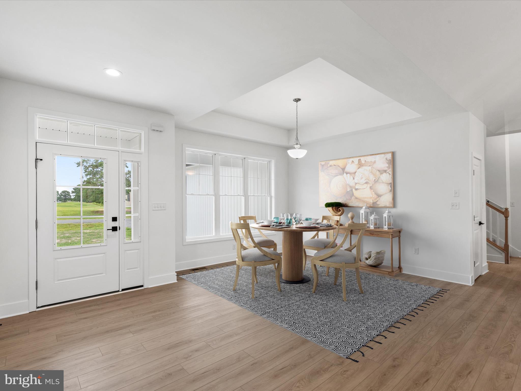 CAPTAIN'S COVE - Residential