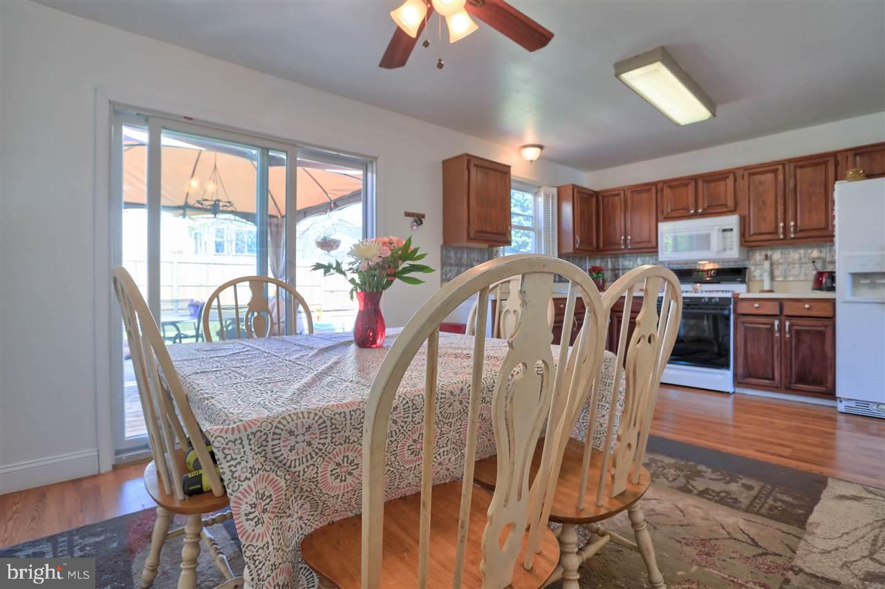 COLONIAL HILLS - Residential