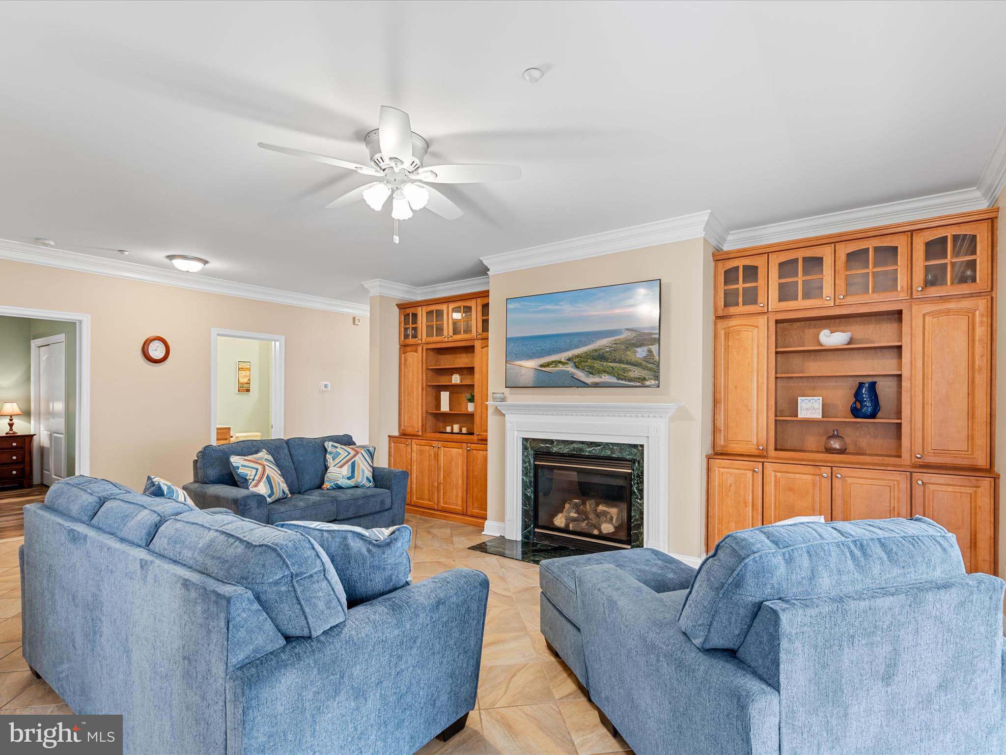 PENINSULA - Residential