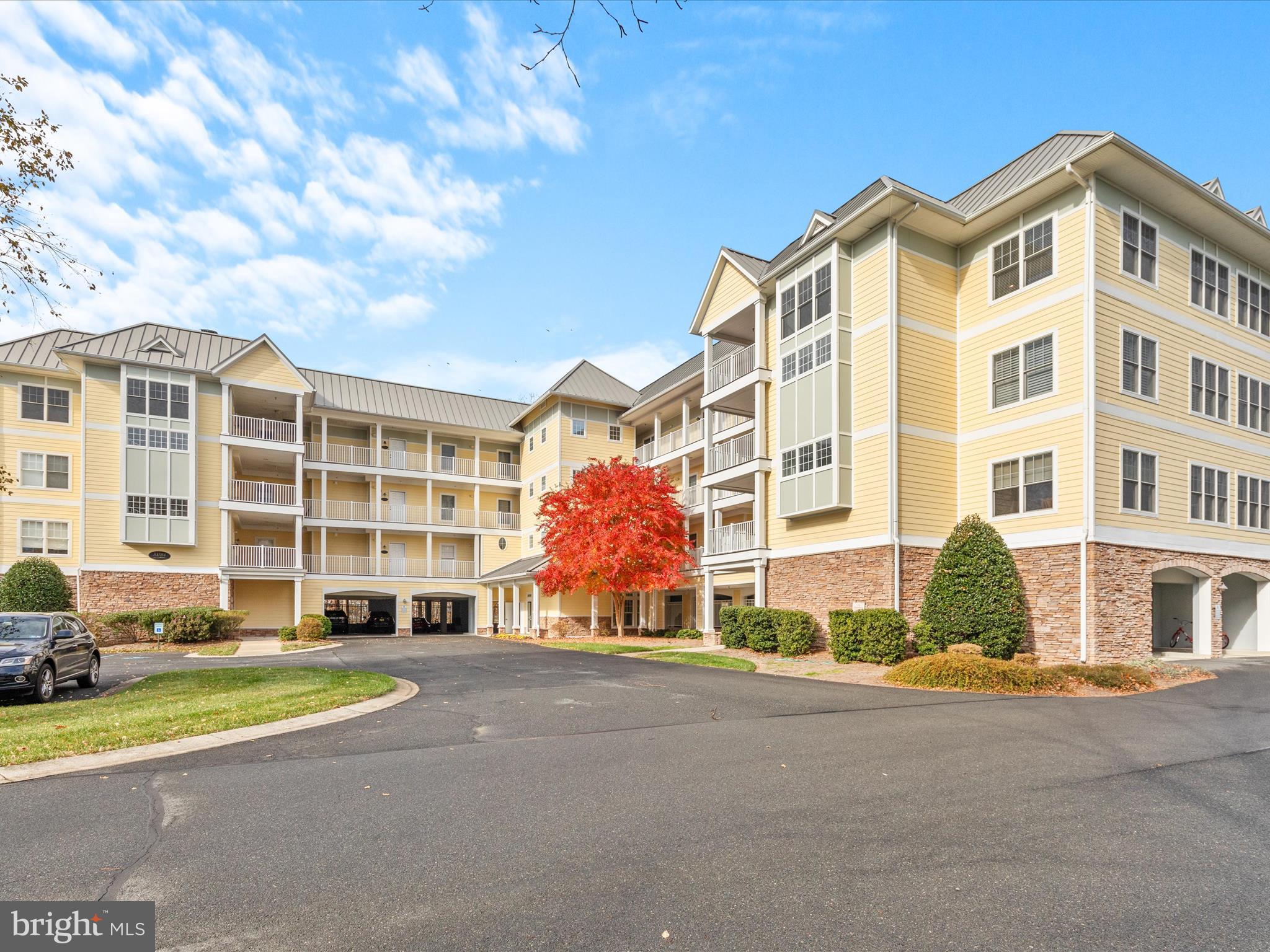 PENINSULA - Residential