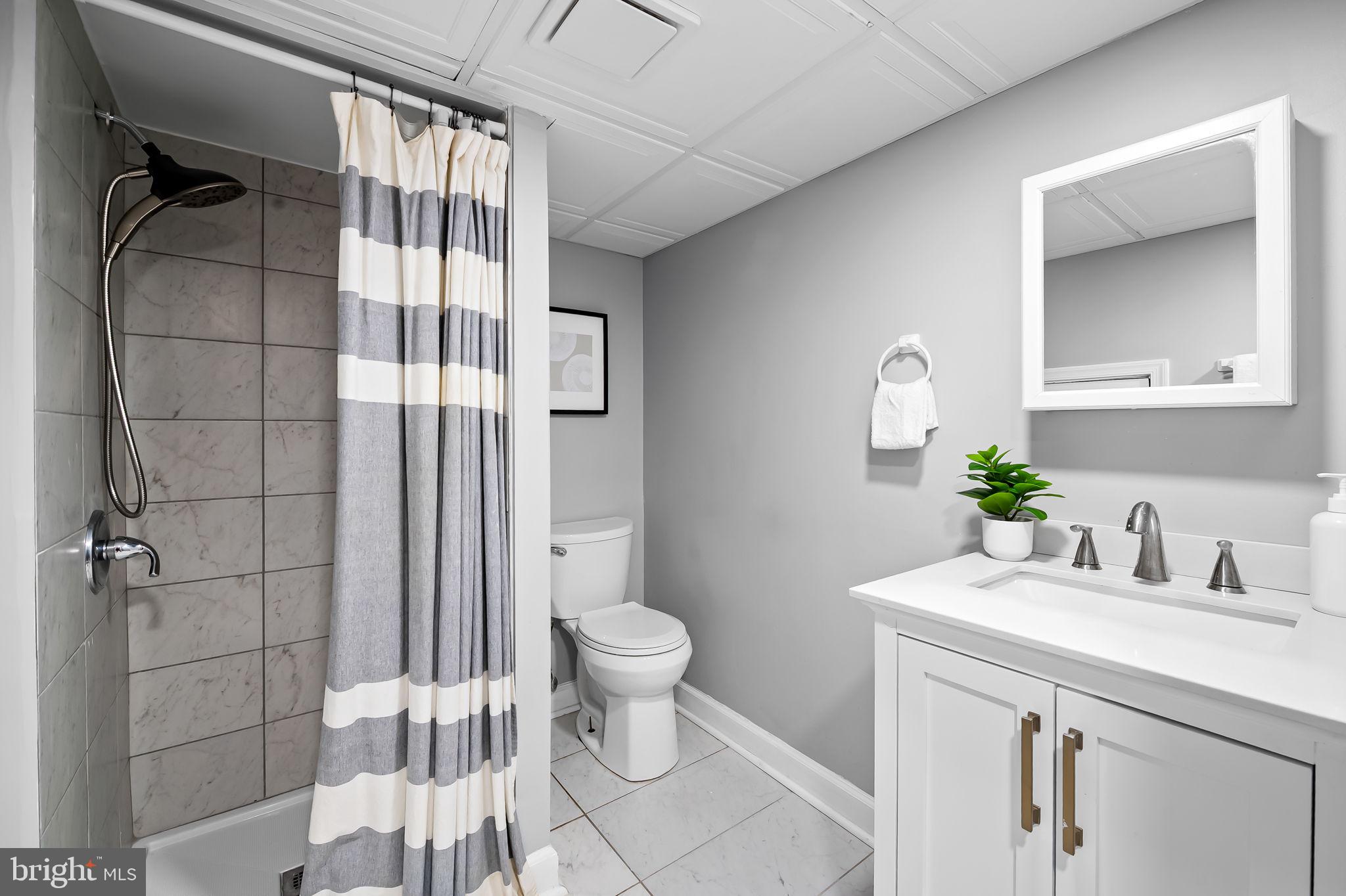 HIGH POINT - Residential