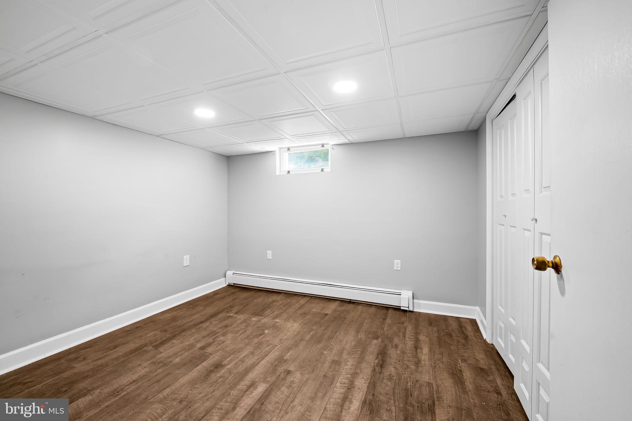 HIGH POINT - Residential