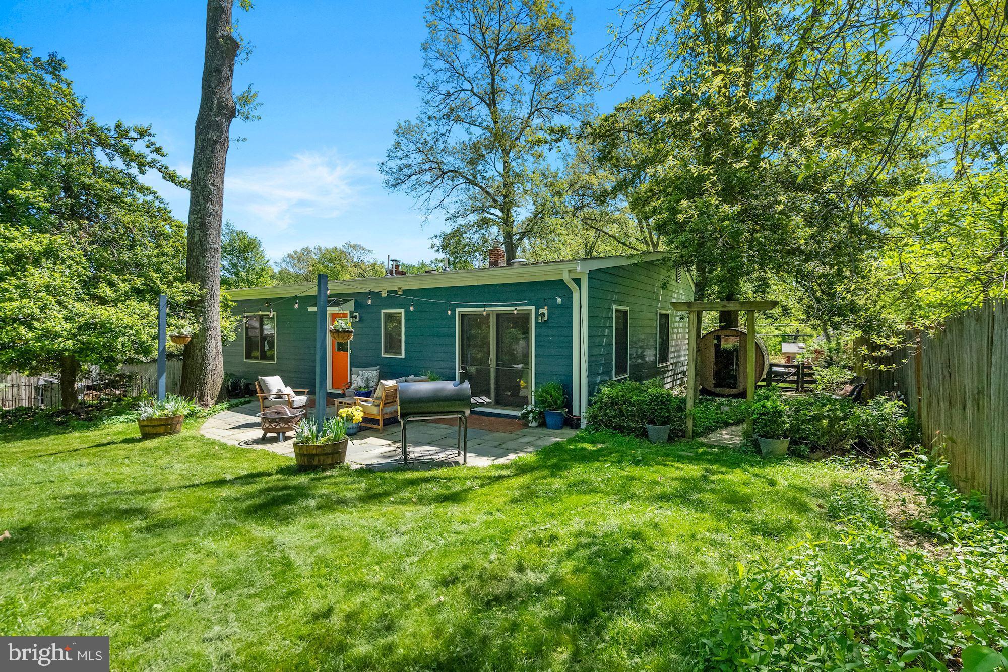 HOLMES RUN ACRES - Residential