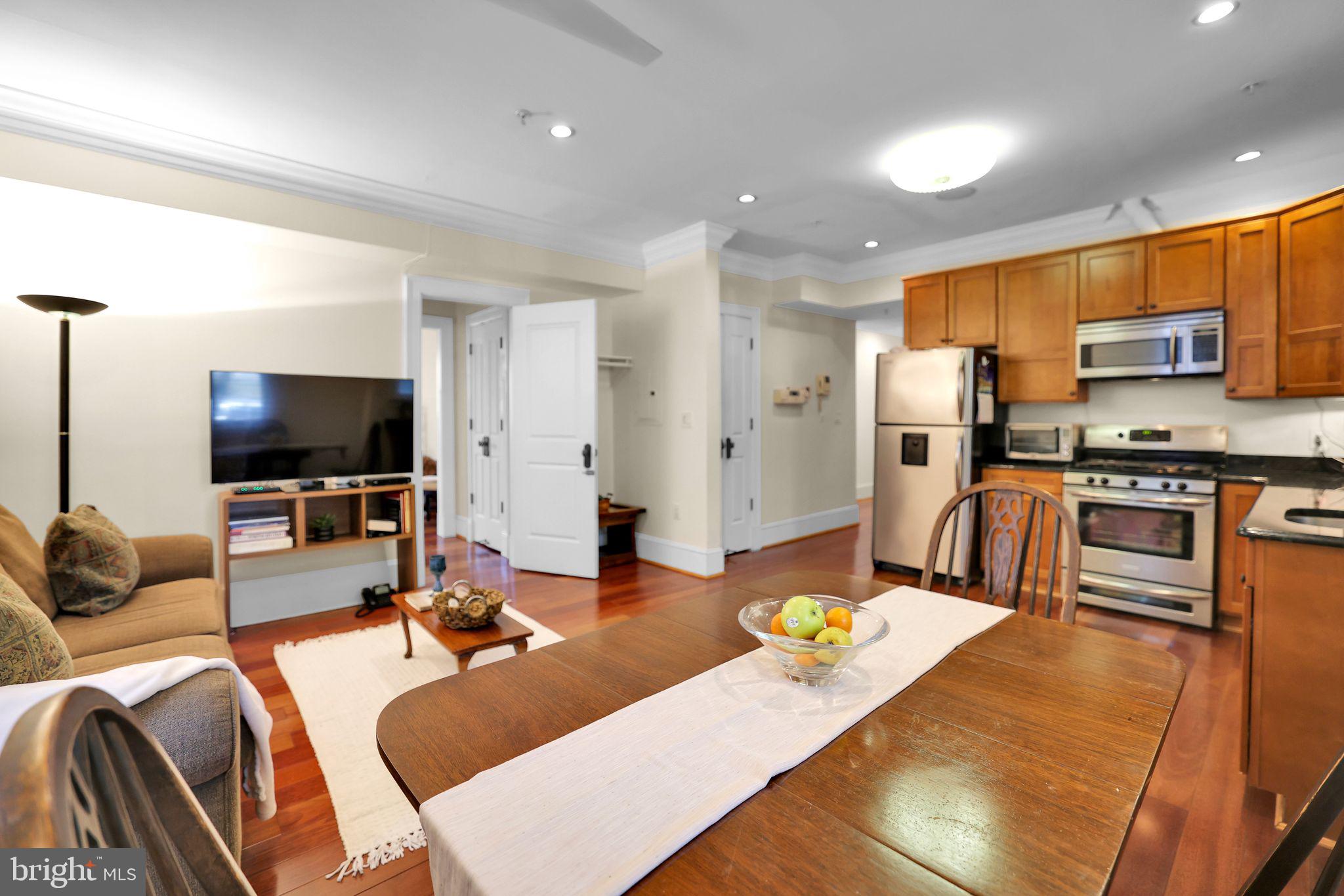 936 MADISON STREET NW 103
