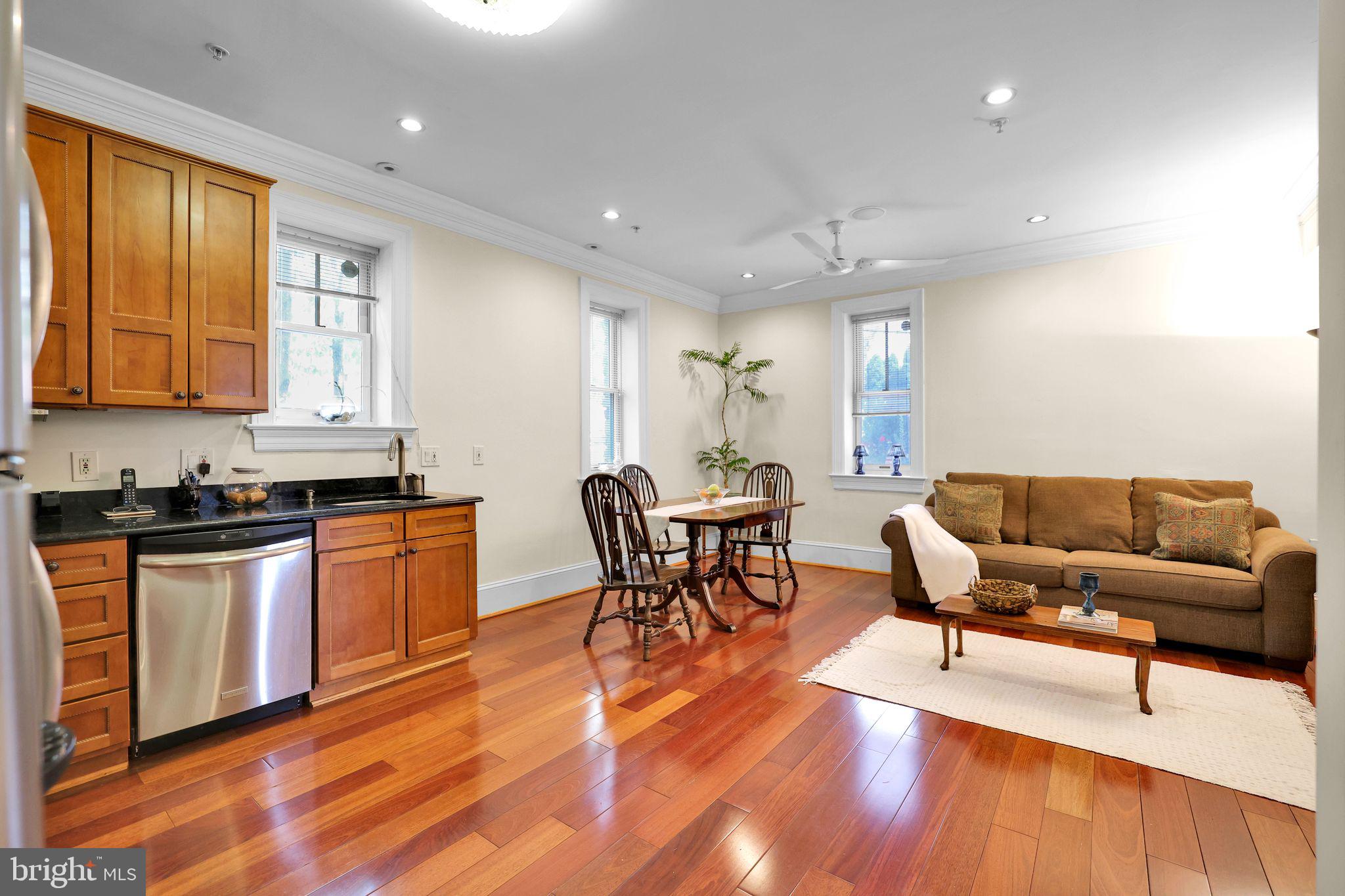 936 MADISON STREET NW 103