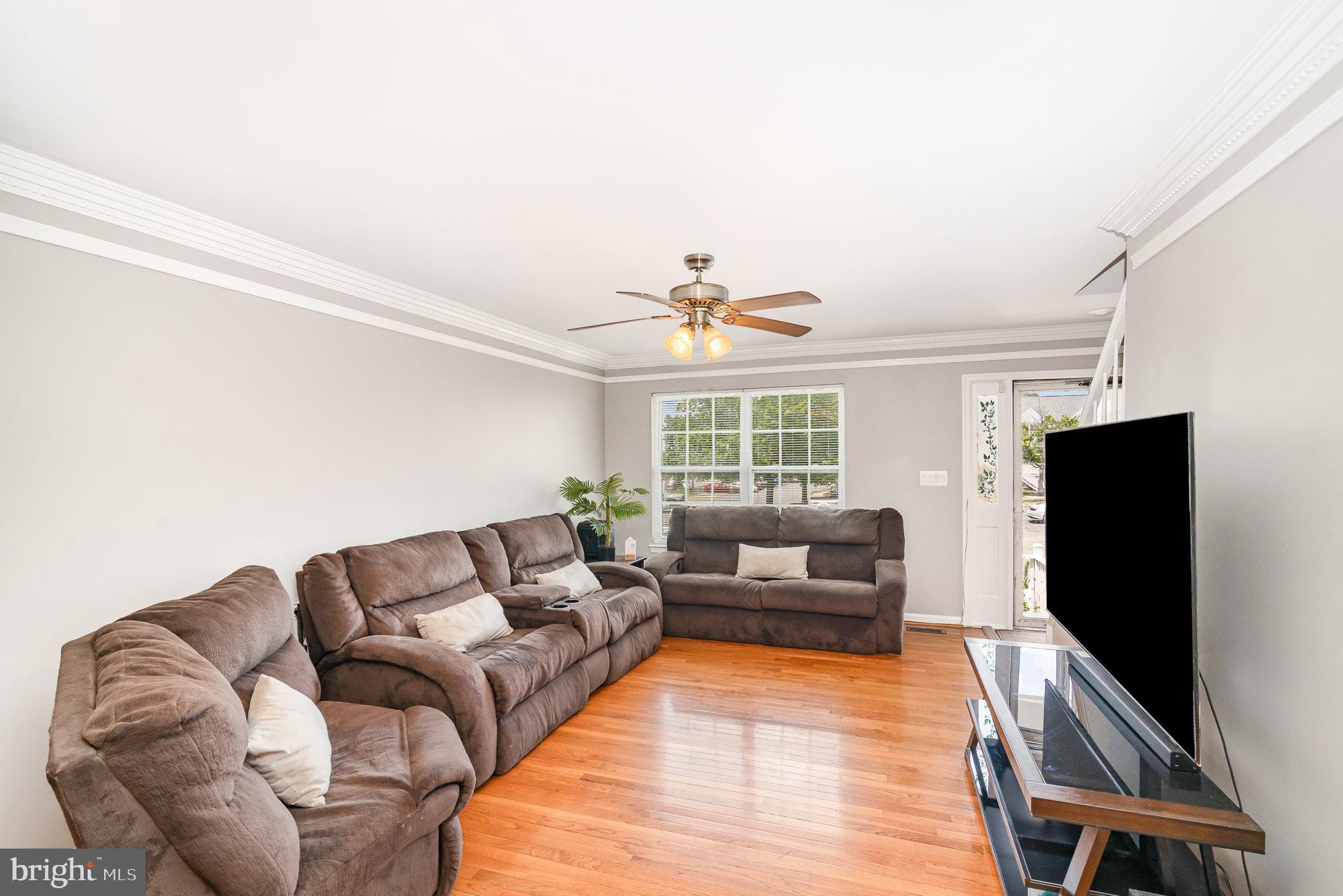 8035 LANTERN COURT 124