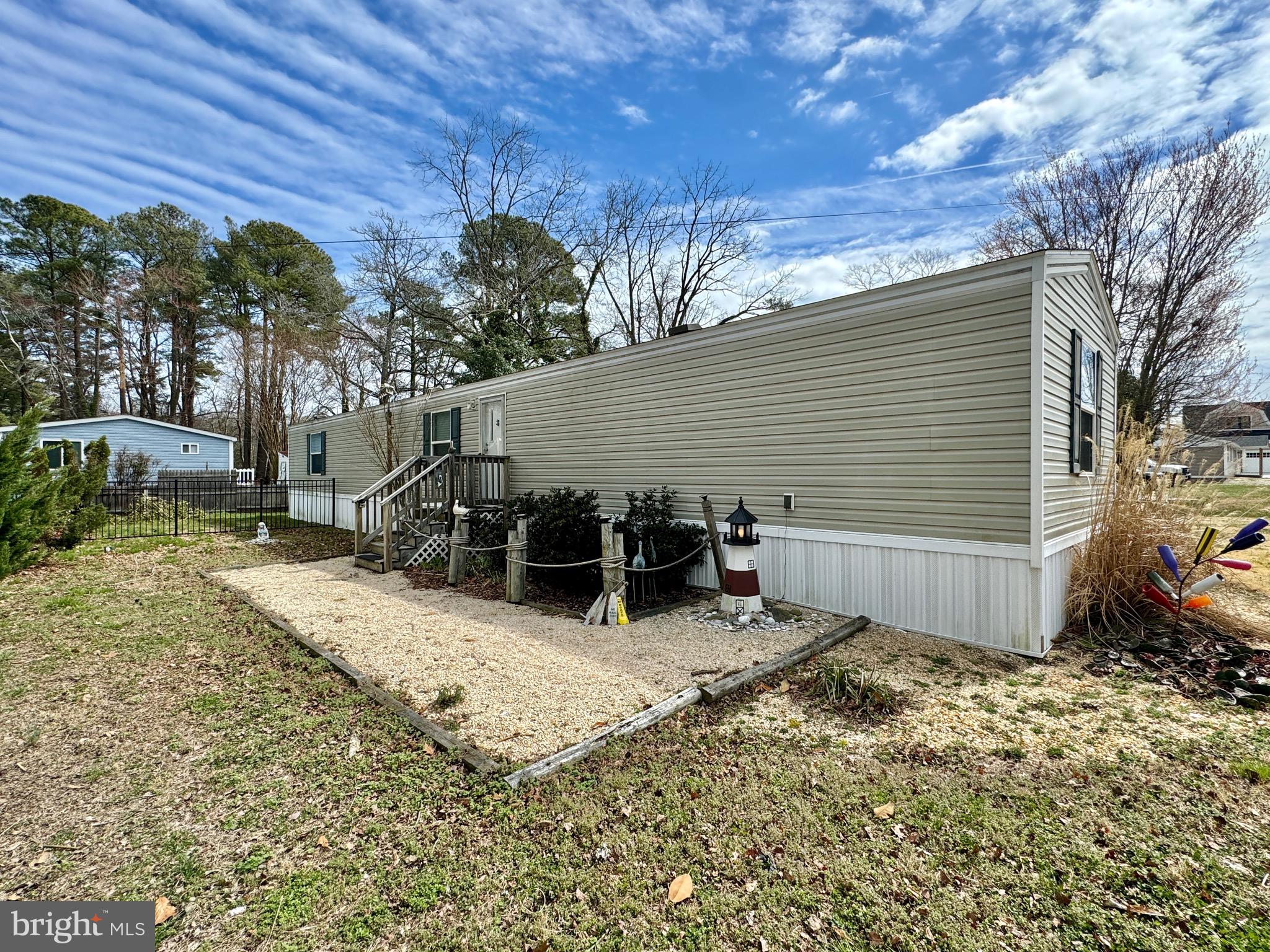 28467 WYNIKAKO AVENUE