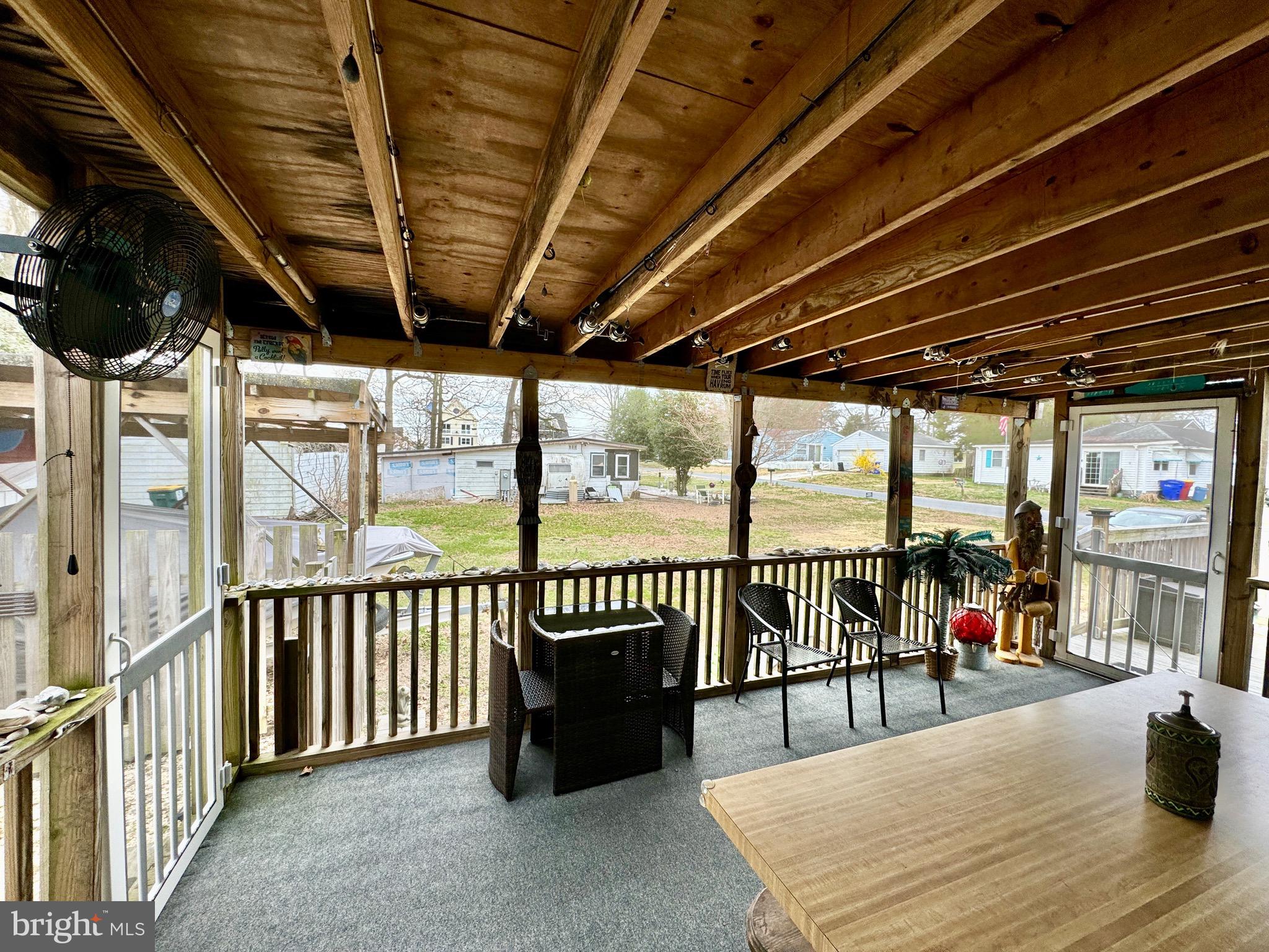 RIVERDALE PARK - Residential