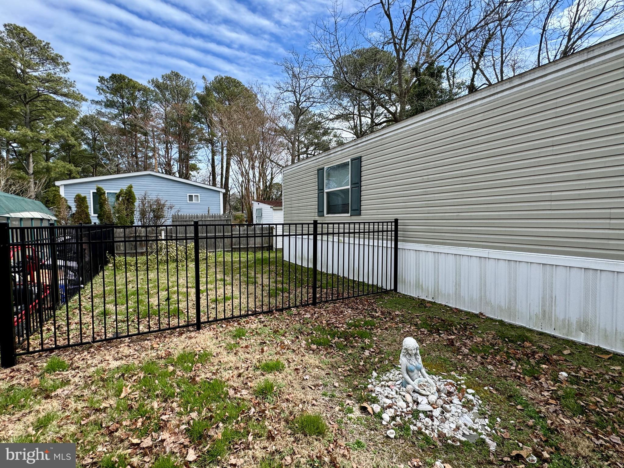 28467 WYNIKAKO AVENUE