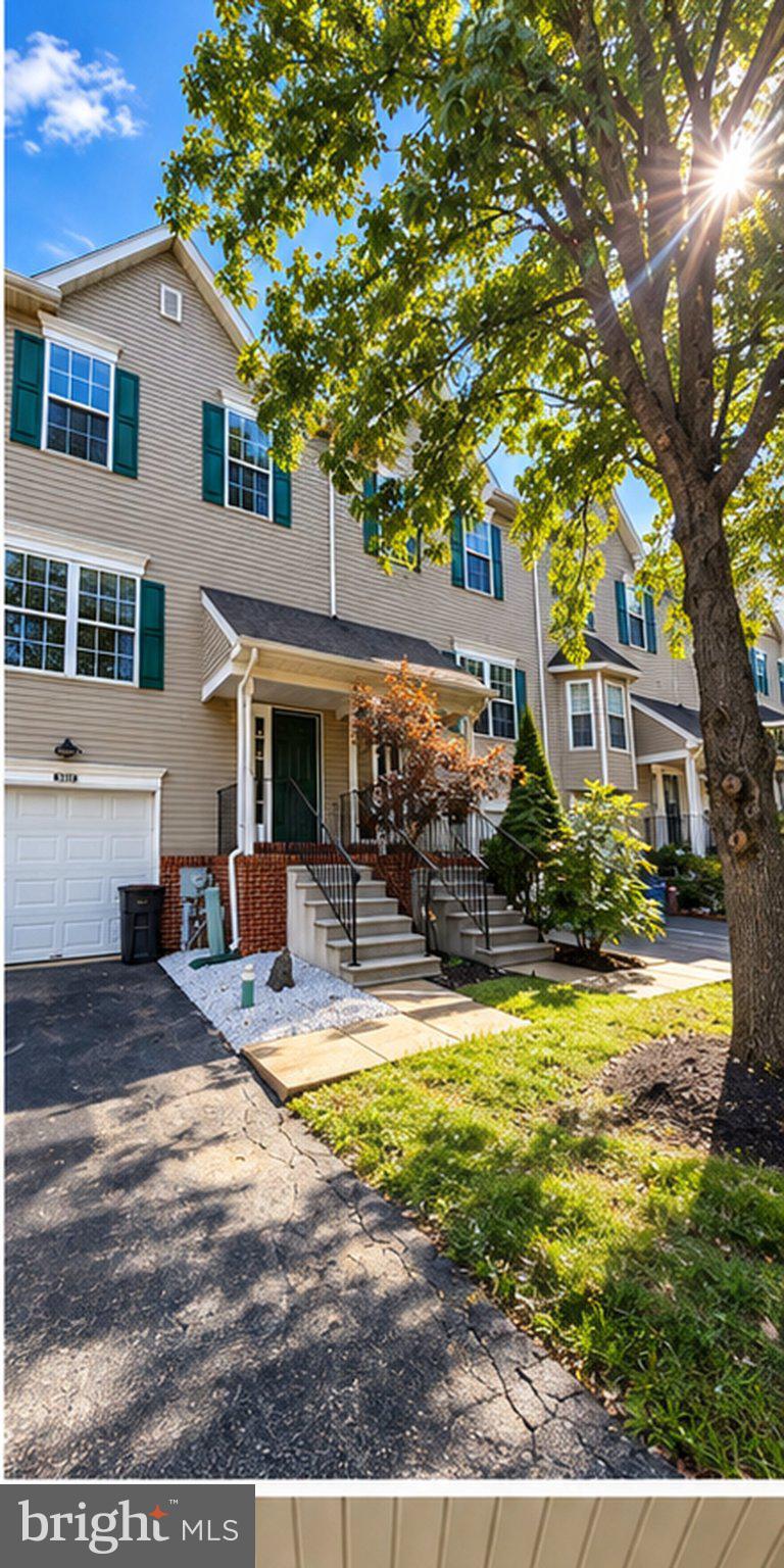 Photo of 533 Williamsburg Way, KING OF PRUSSIA, PA 19406 (MLS # PAMC2195852)