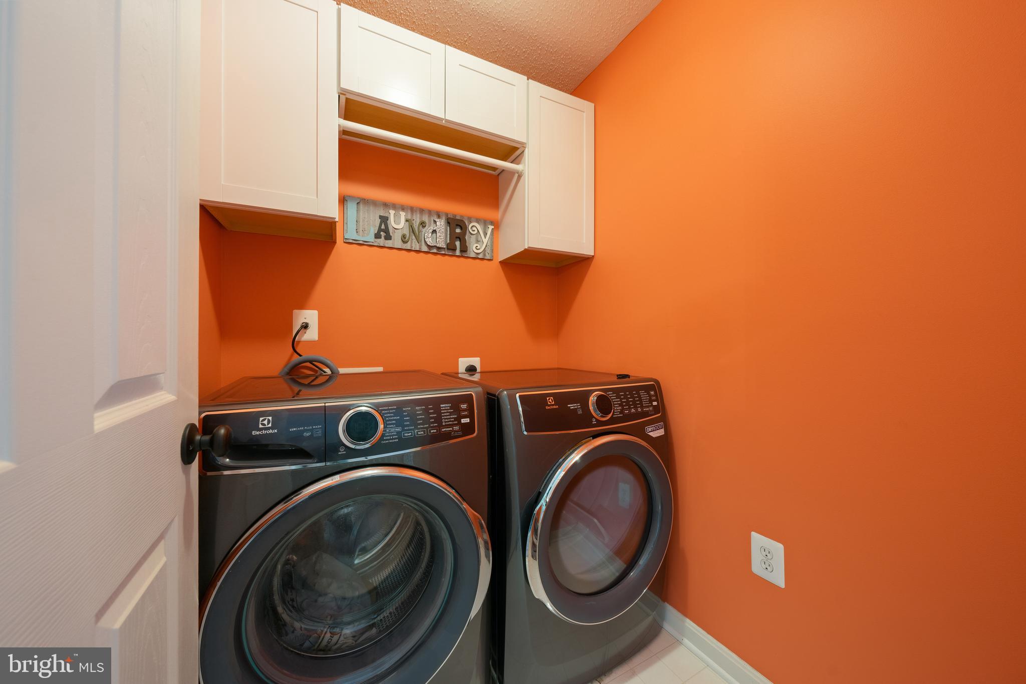 PORTOBELLO ESTATES - Residential