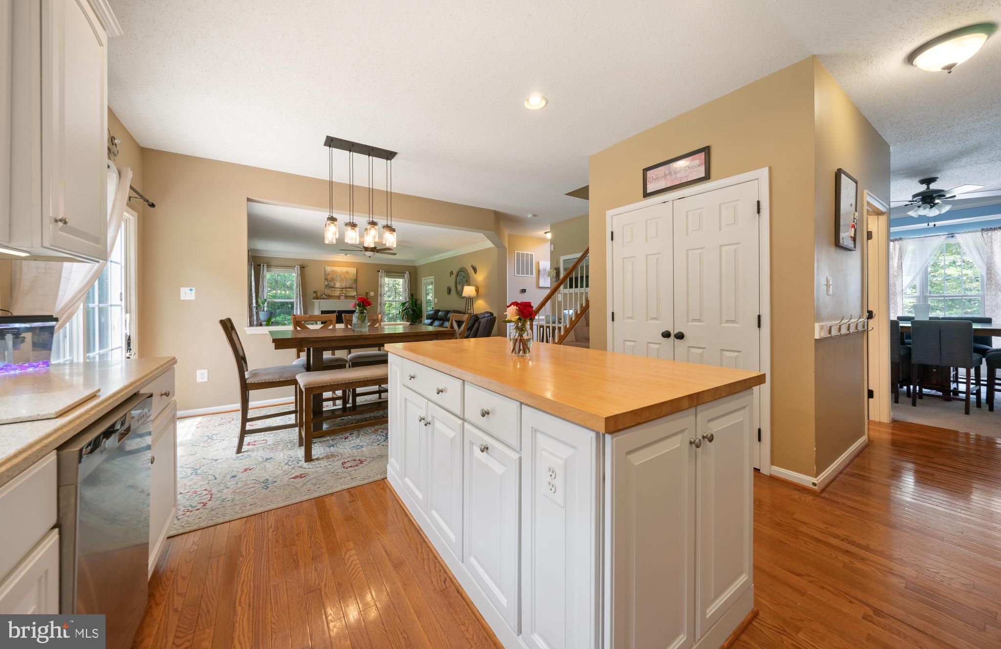 PORTOBELLO ESTATES - Residential