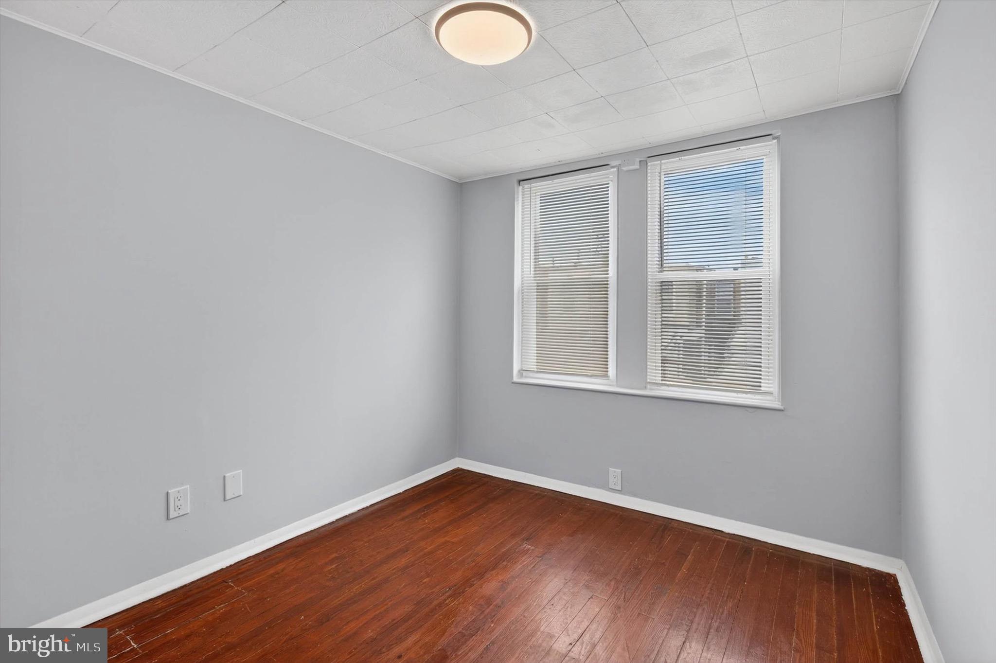 PORT RICHMOND - Residential