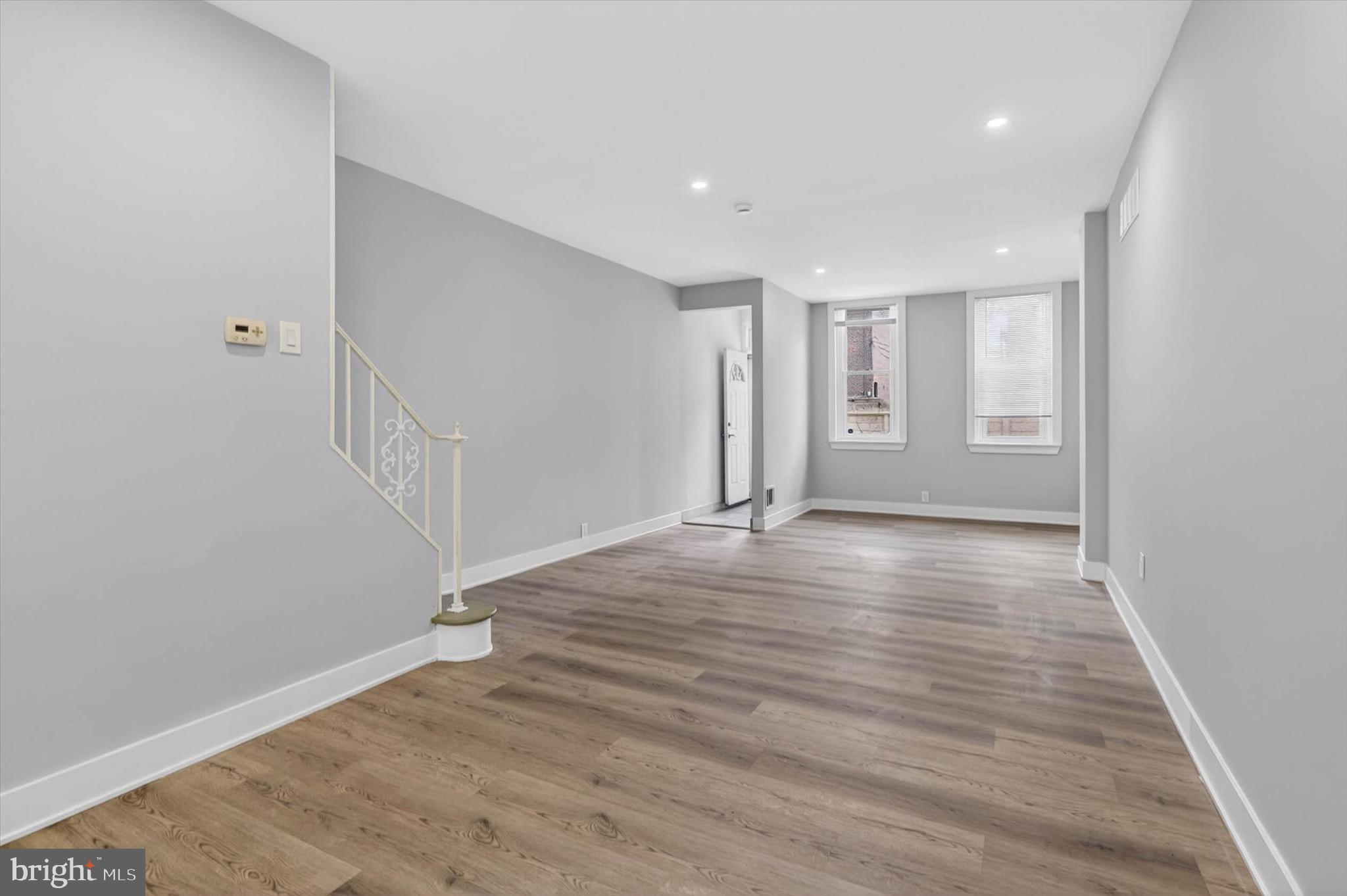 PORT RICHMOND - Residential