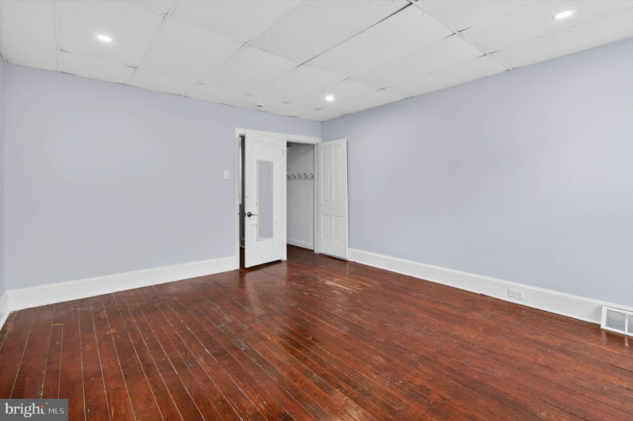 PORT RICHMOND - Residential
