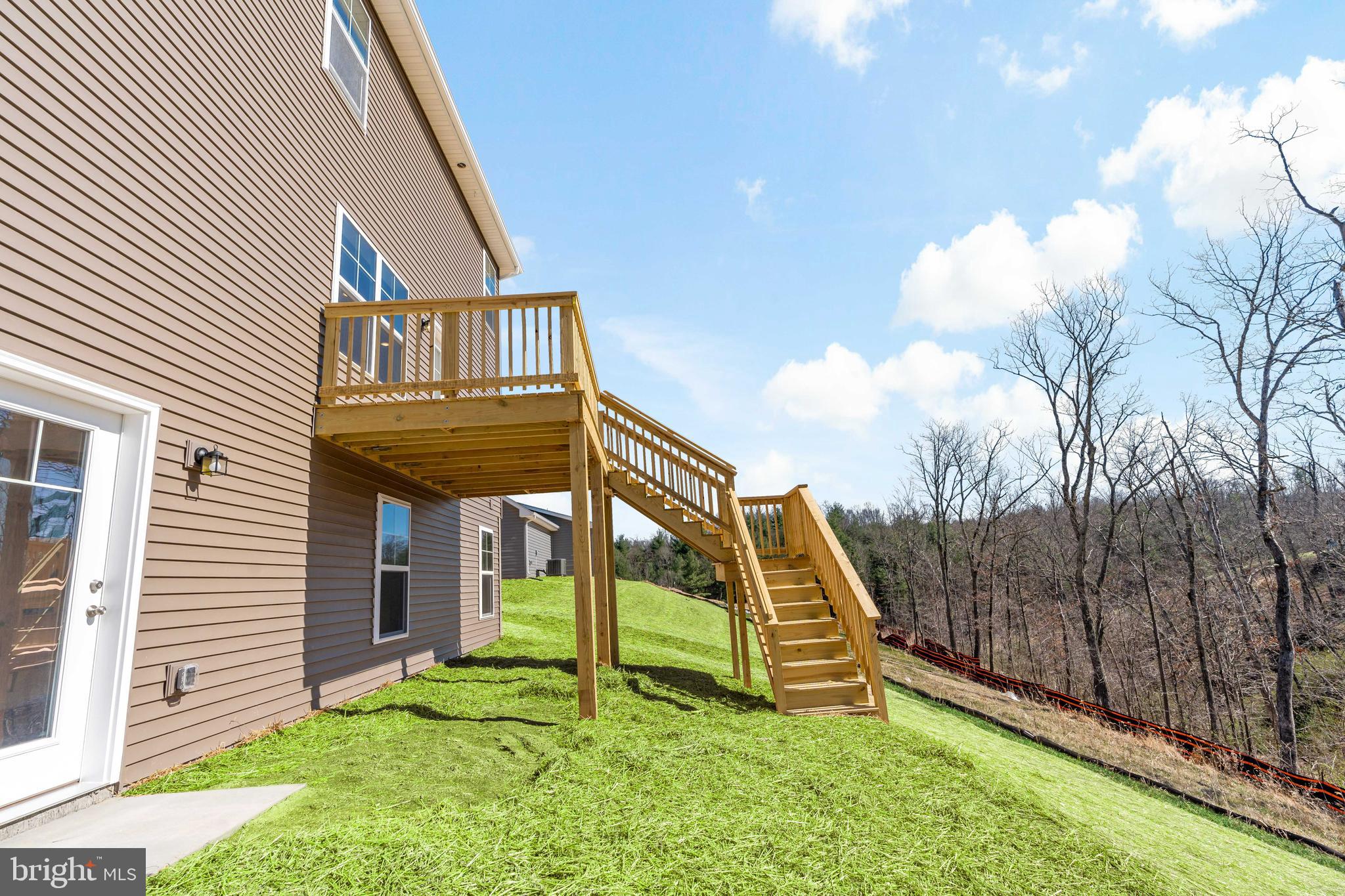 BRIDLE CREEK - Residential