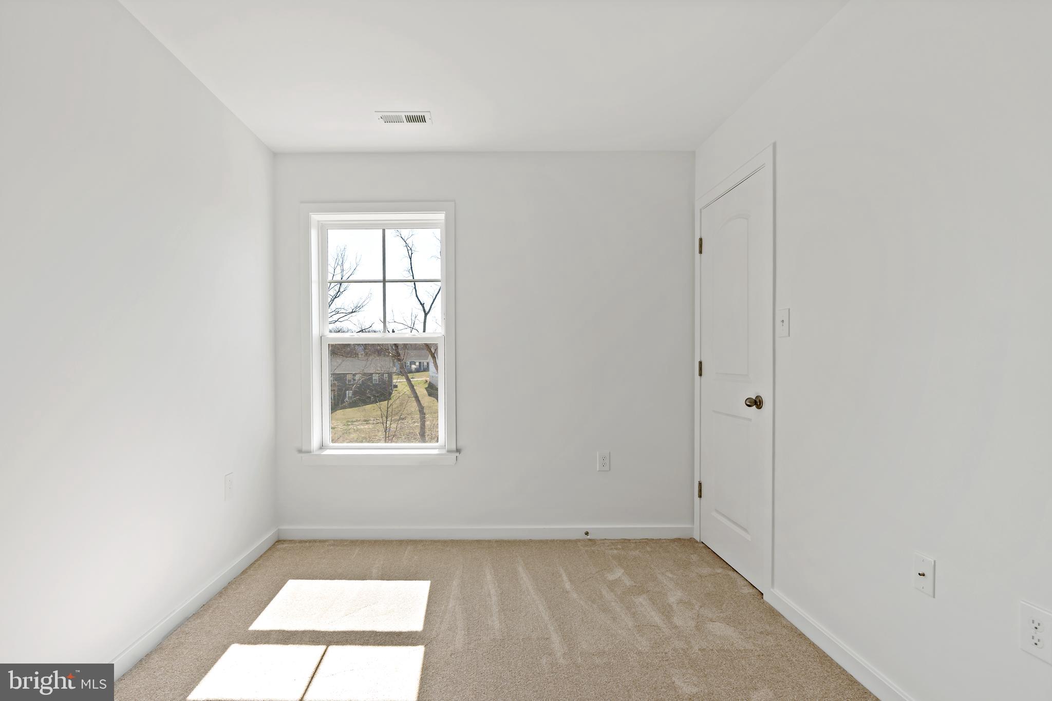 BRIDLE CREEK - Residential