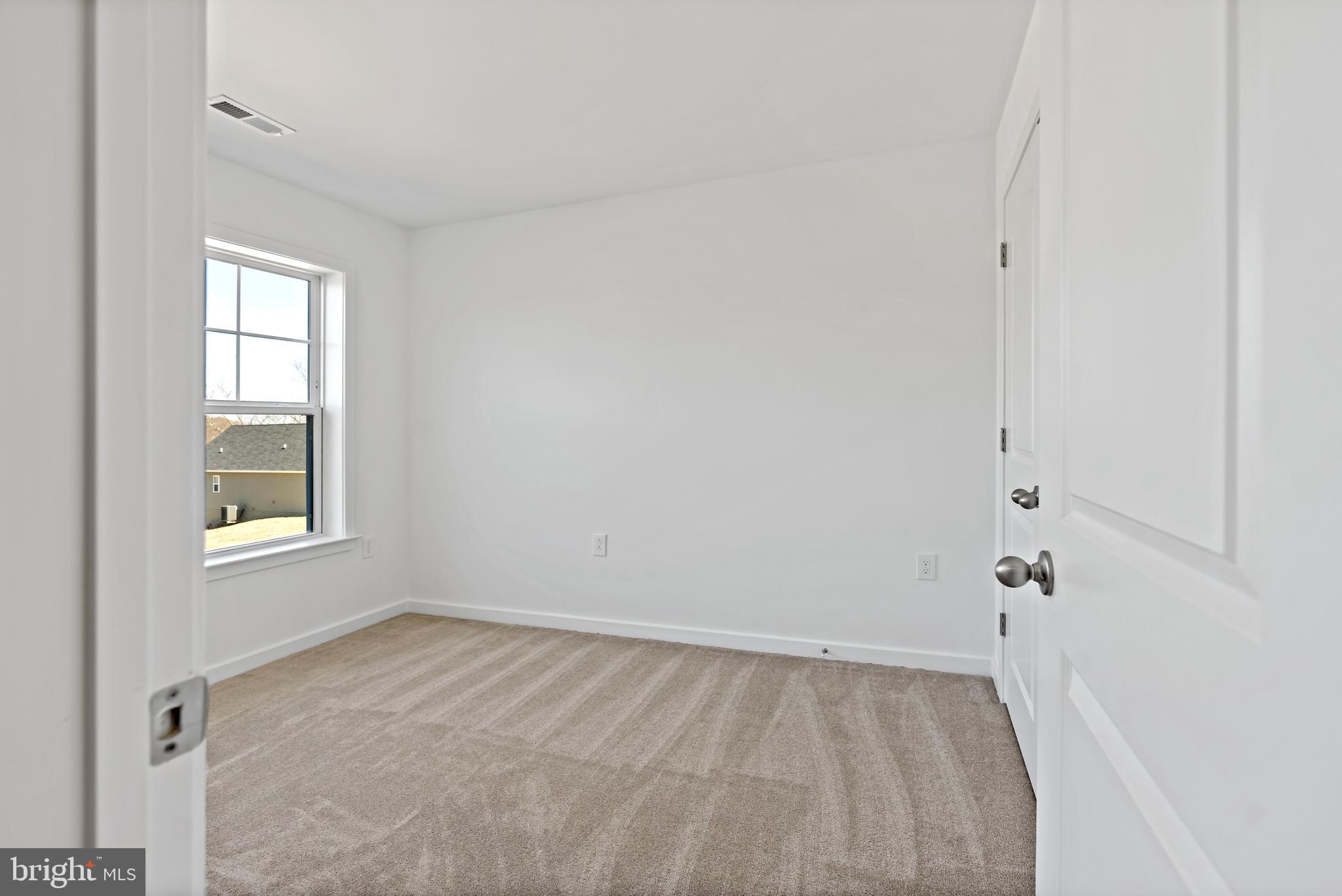 BRIDLE CREEK - Residential