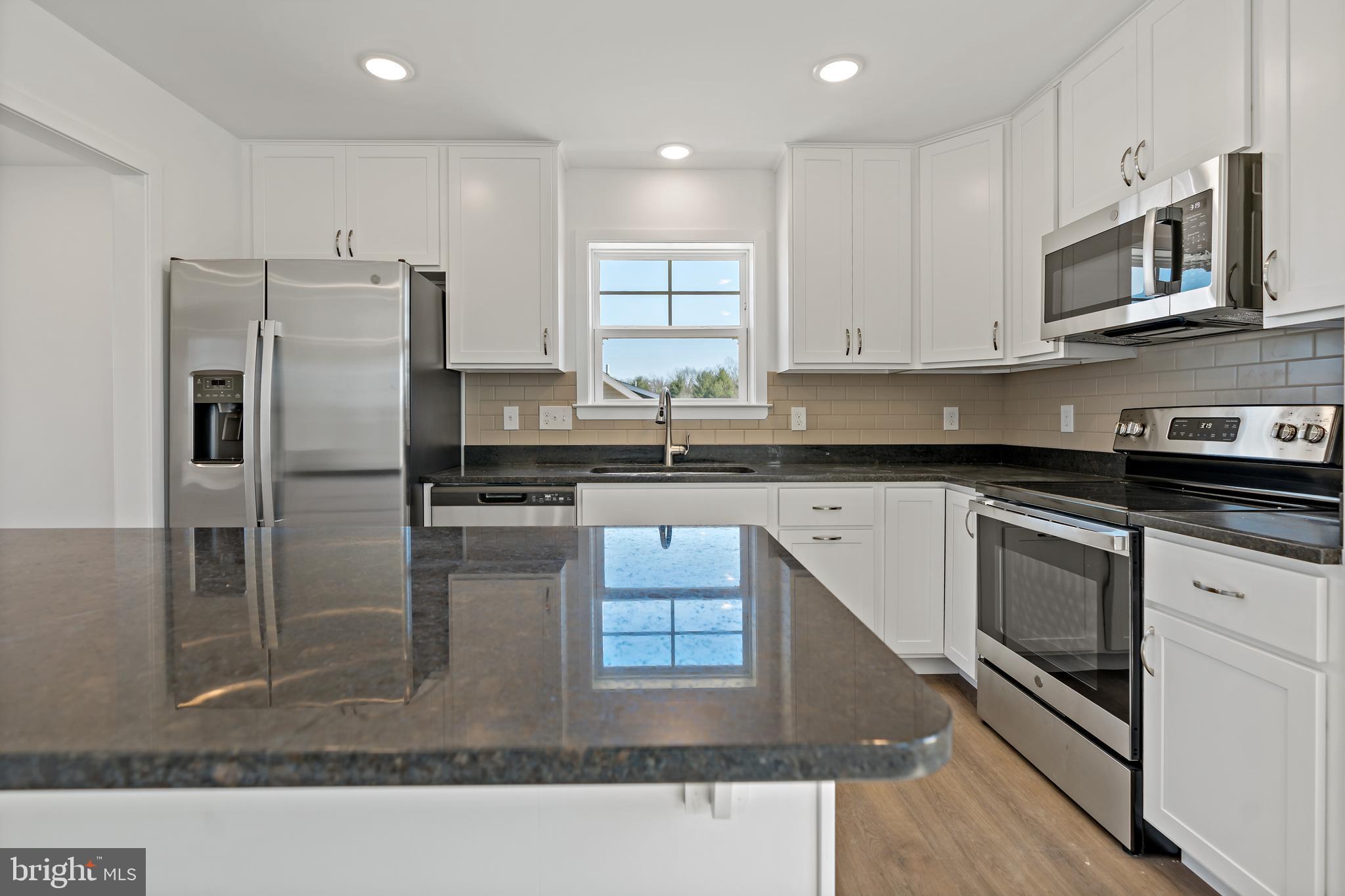 BRIDLE CREEK - Residential