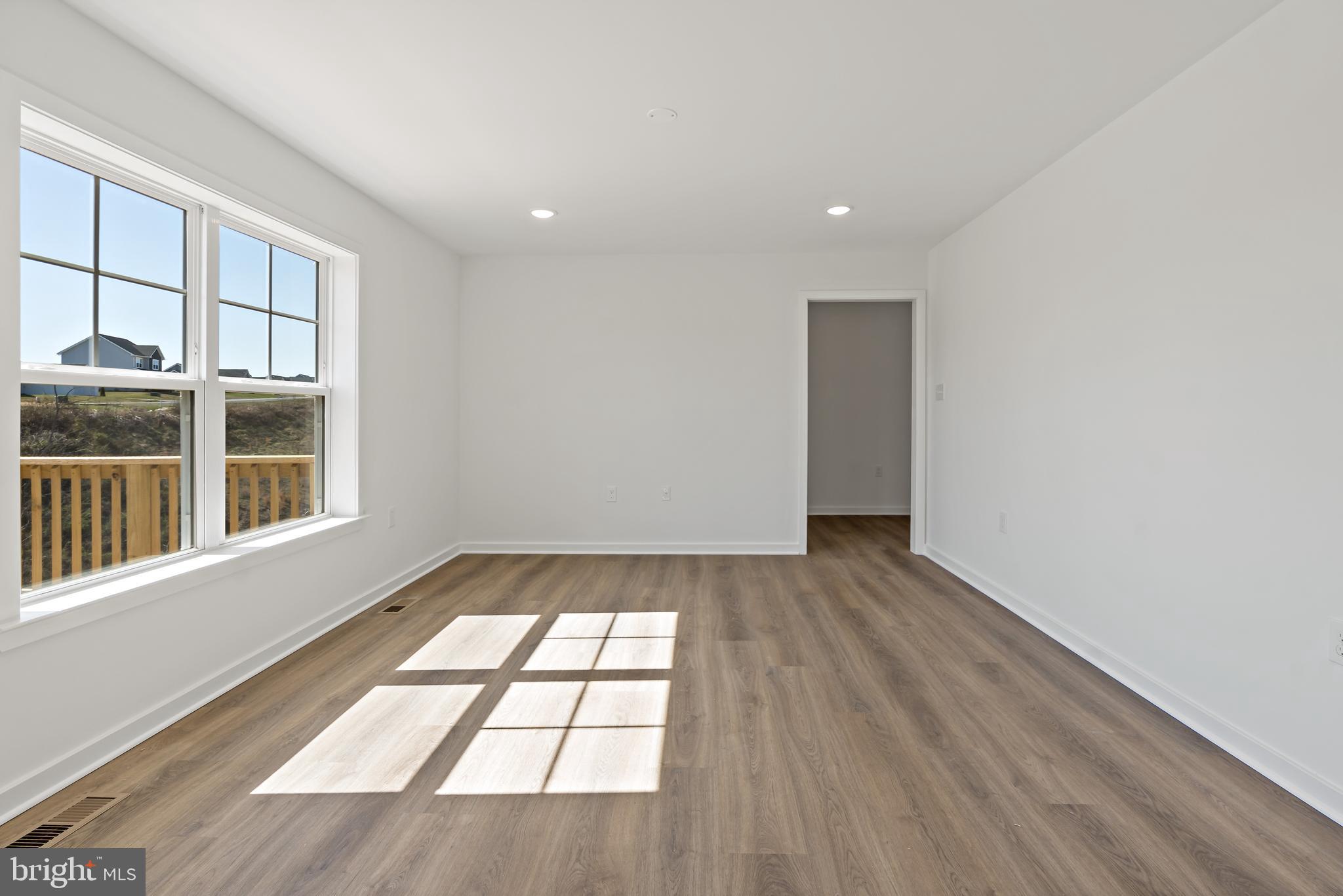 BRIDLE CREEK - Residential