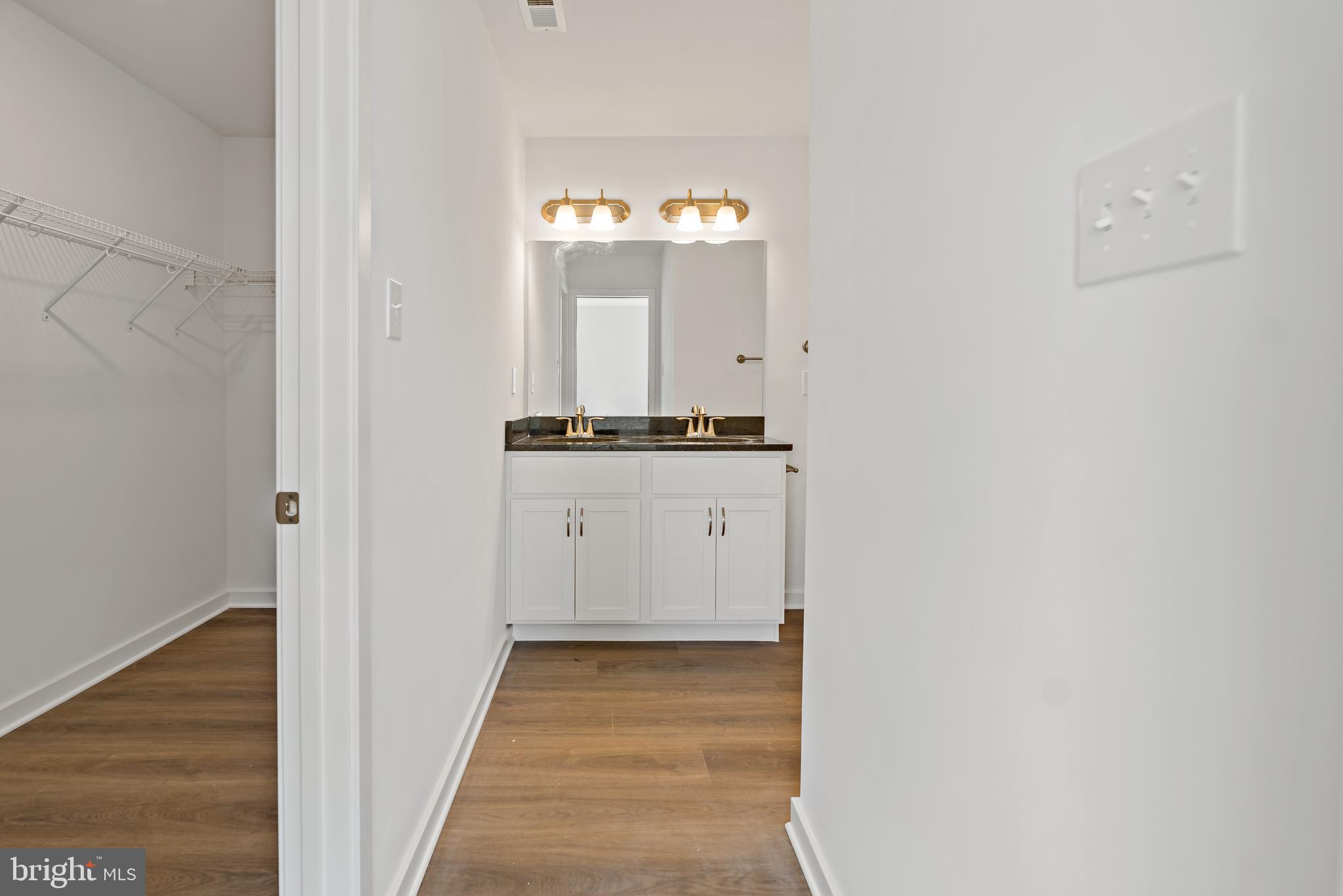 BRIDLE CREEK - Residential