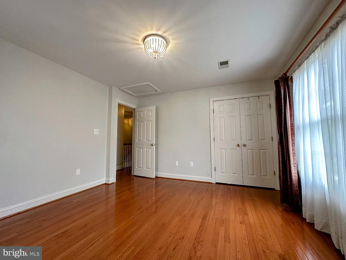 NOTTINGHAM WOODS - Residential