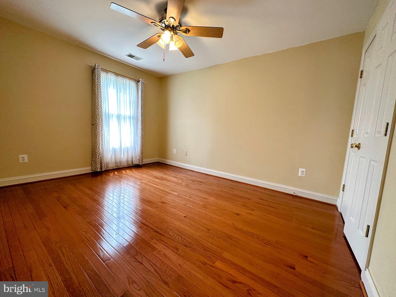 NOTTINGHAM WOODS - Residential