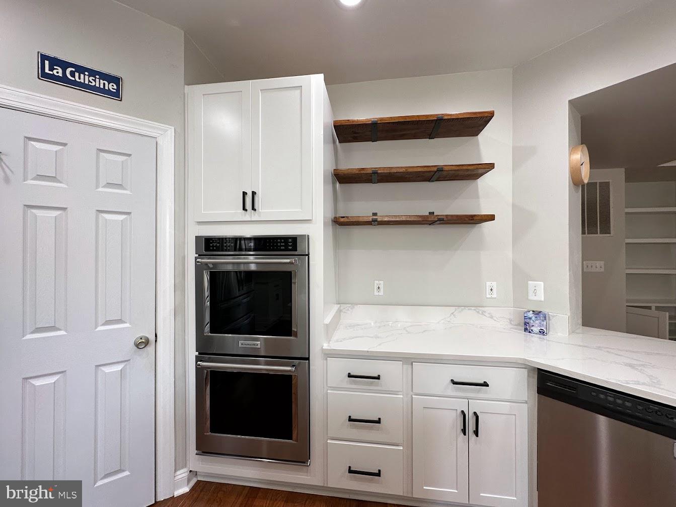 NOTTINGHAM WOODS - Residential