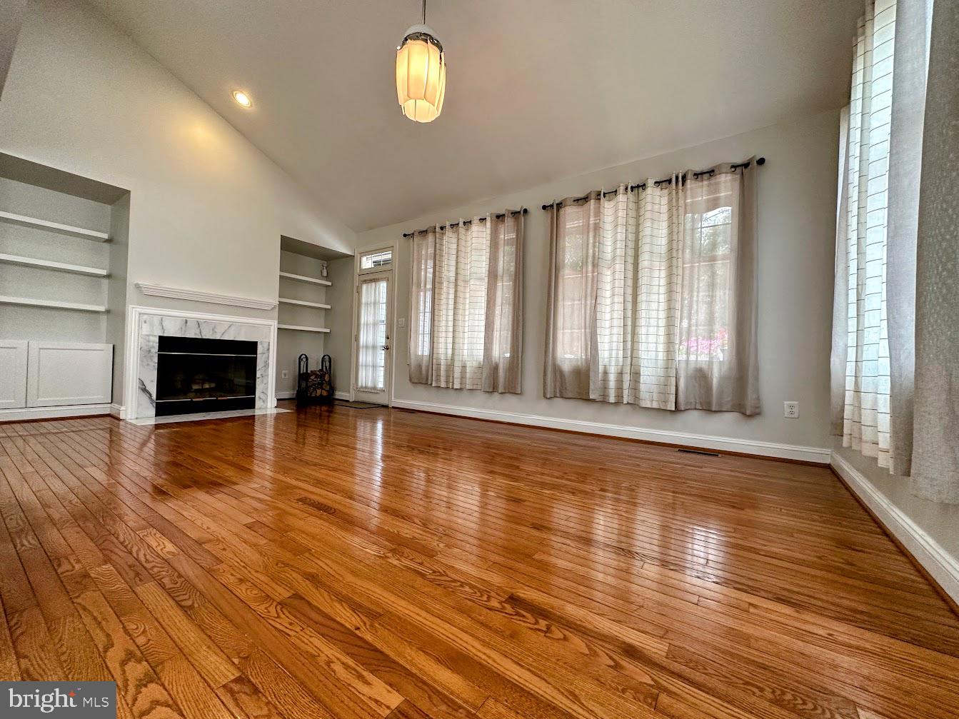 NOTTINGHAM WOODS - Residential