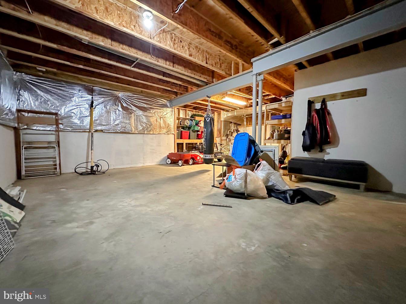 NOTTINGHAM WOODS - Residential