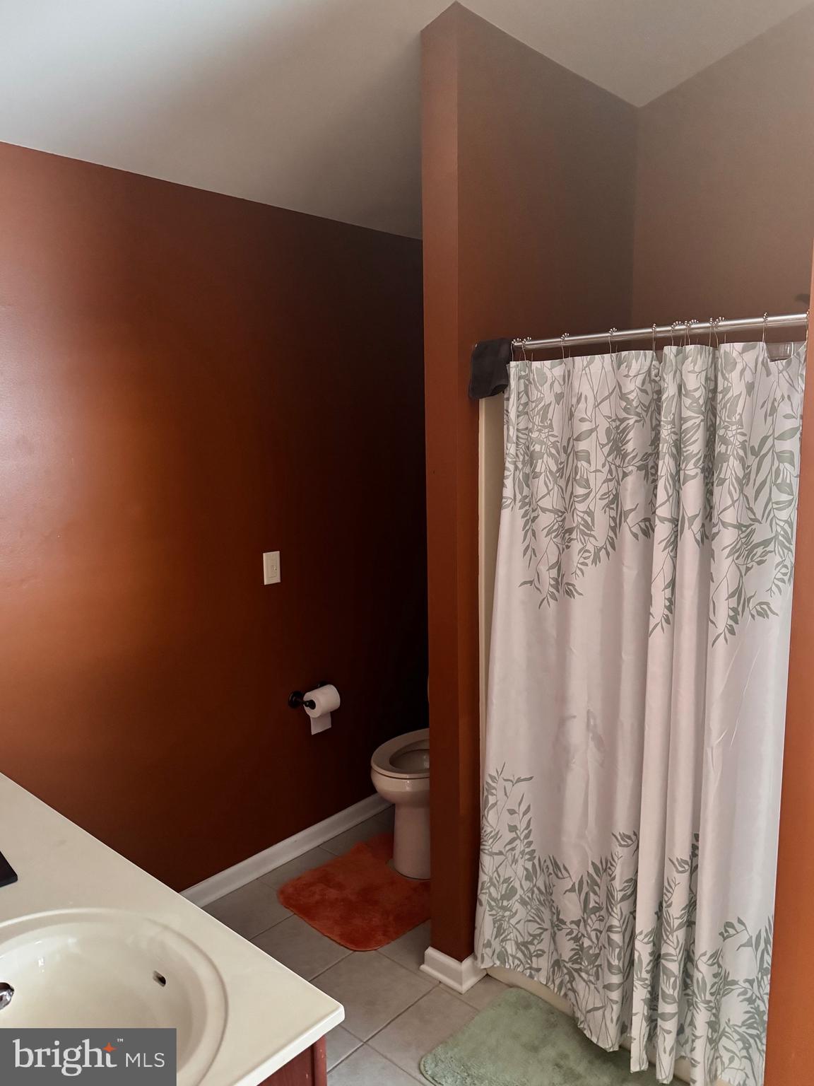 WOODCREST HILLS - Residential