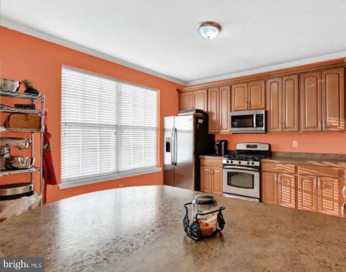 WOODCREST HILLS - Residential