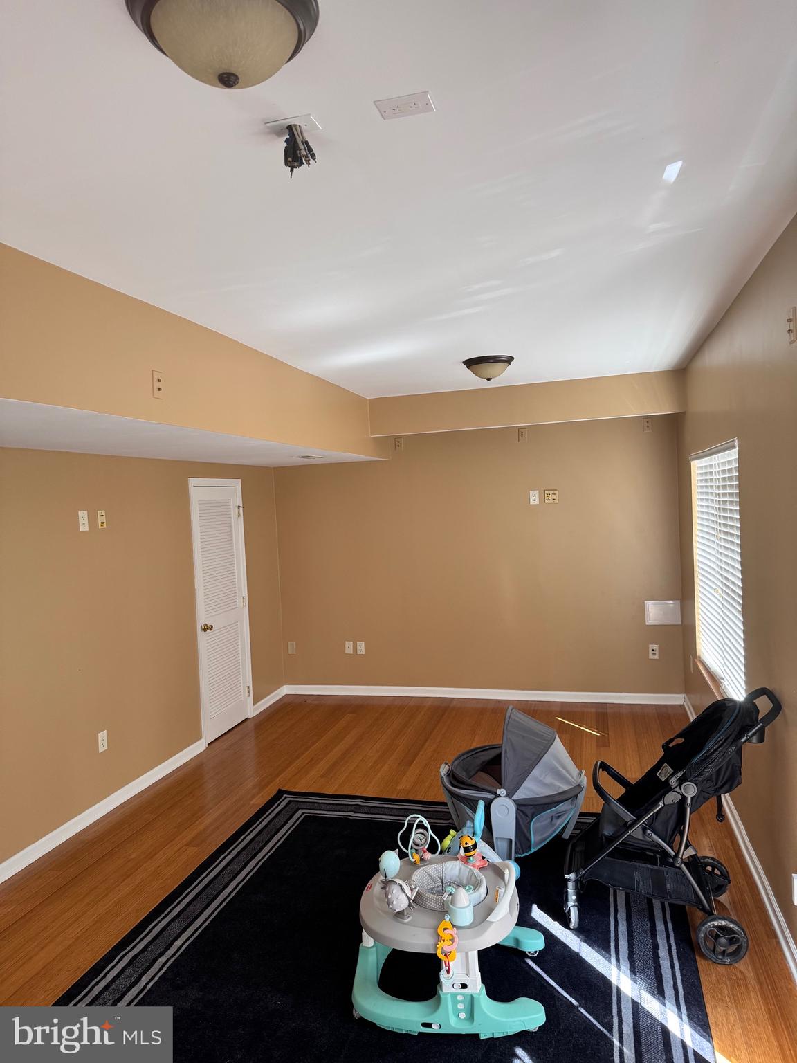WOODCREST HILLS - Residential