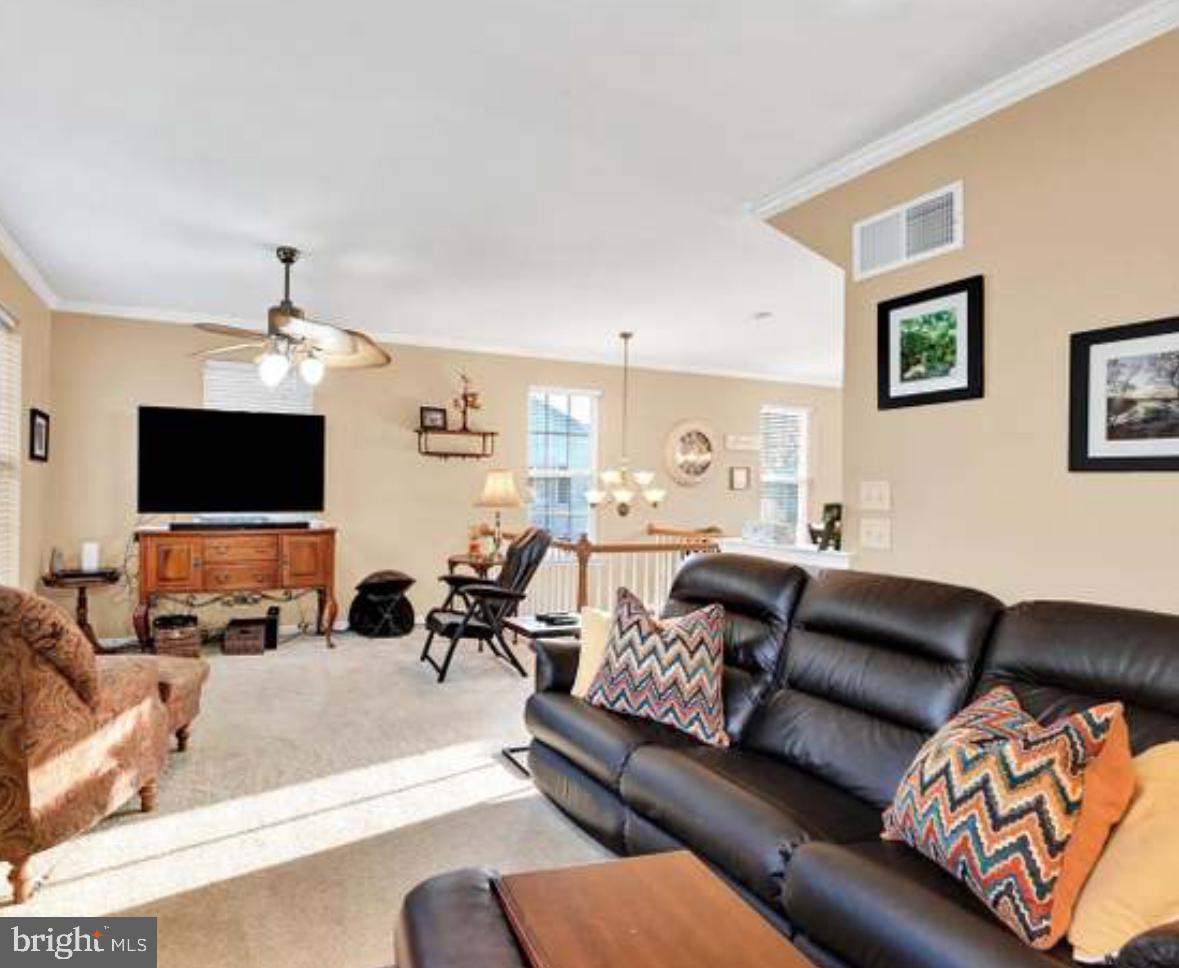 WOODCREST HILLS - Residential