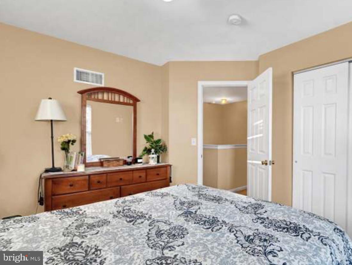 WOODCREST HILLS - Residential