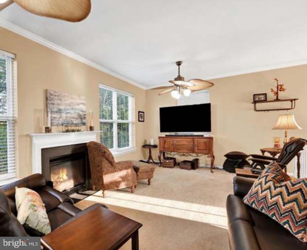 WOODCREST HILLS - Residential