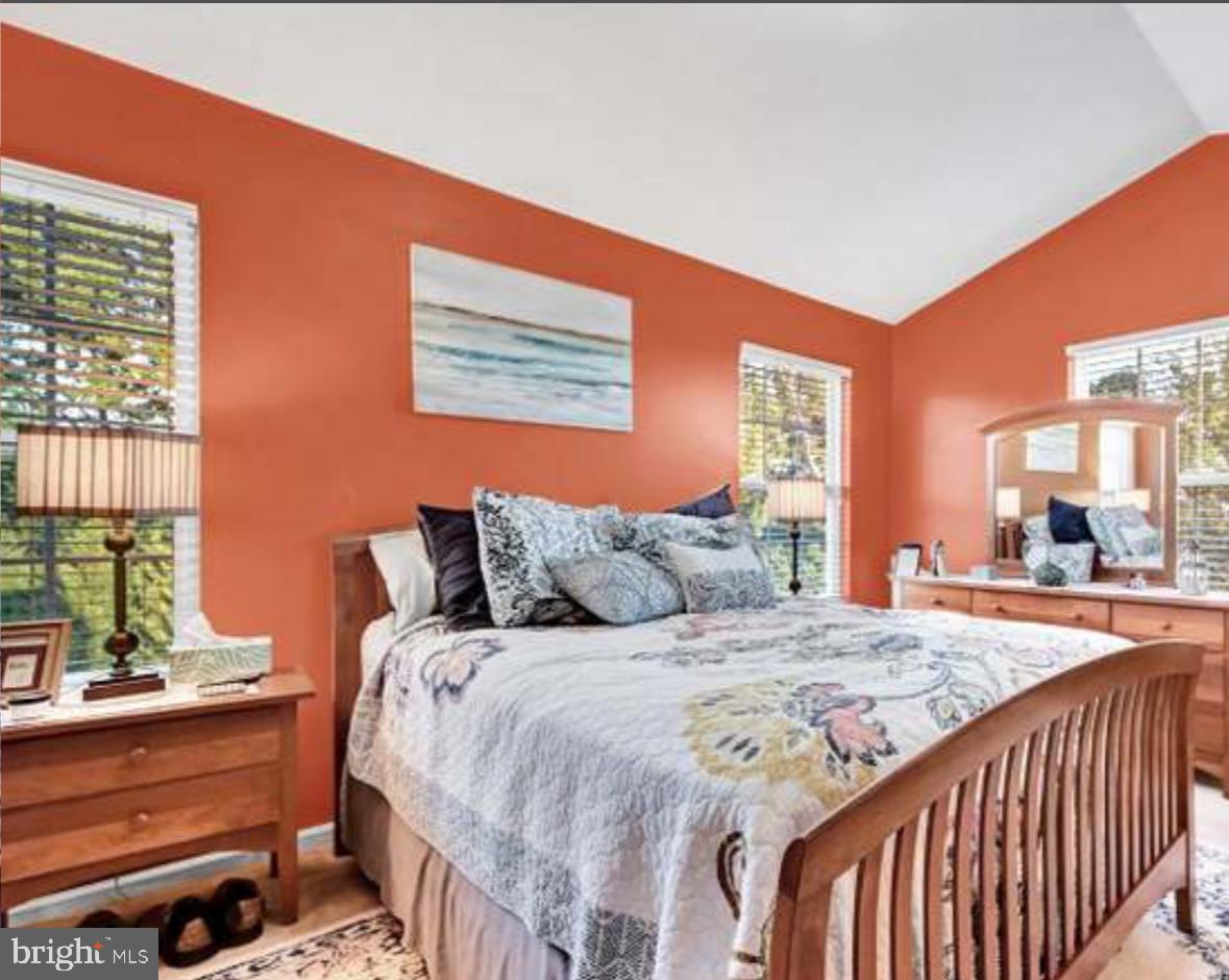 WOODCREST HILLS - Residential